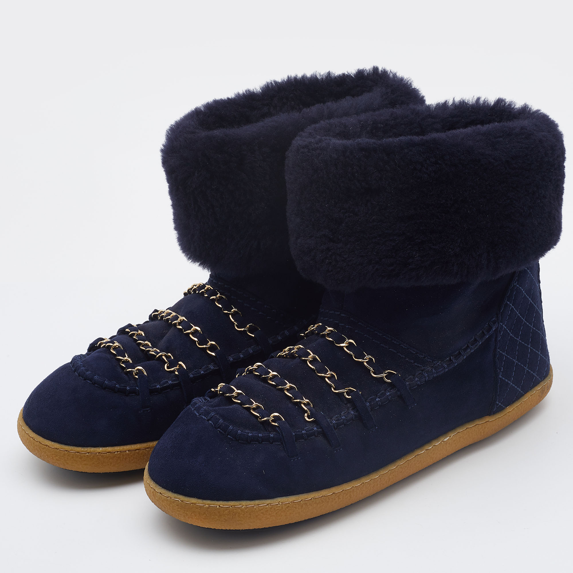 

Chanel Navy Blue Suede and Shearling Fur Chain Link Ankle Boots Size