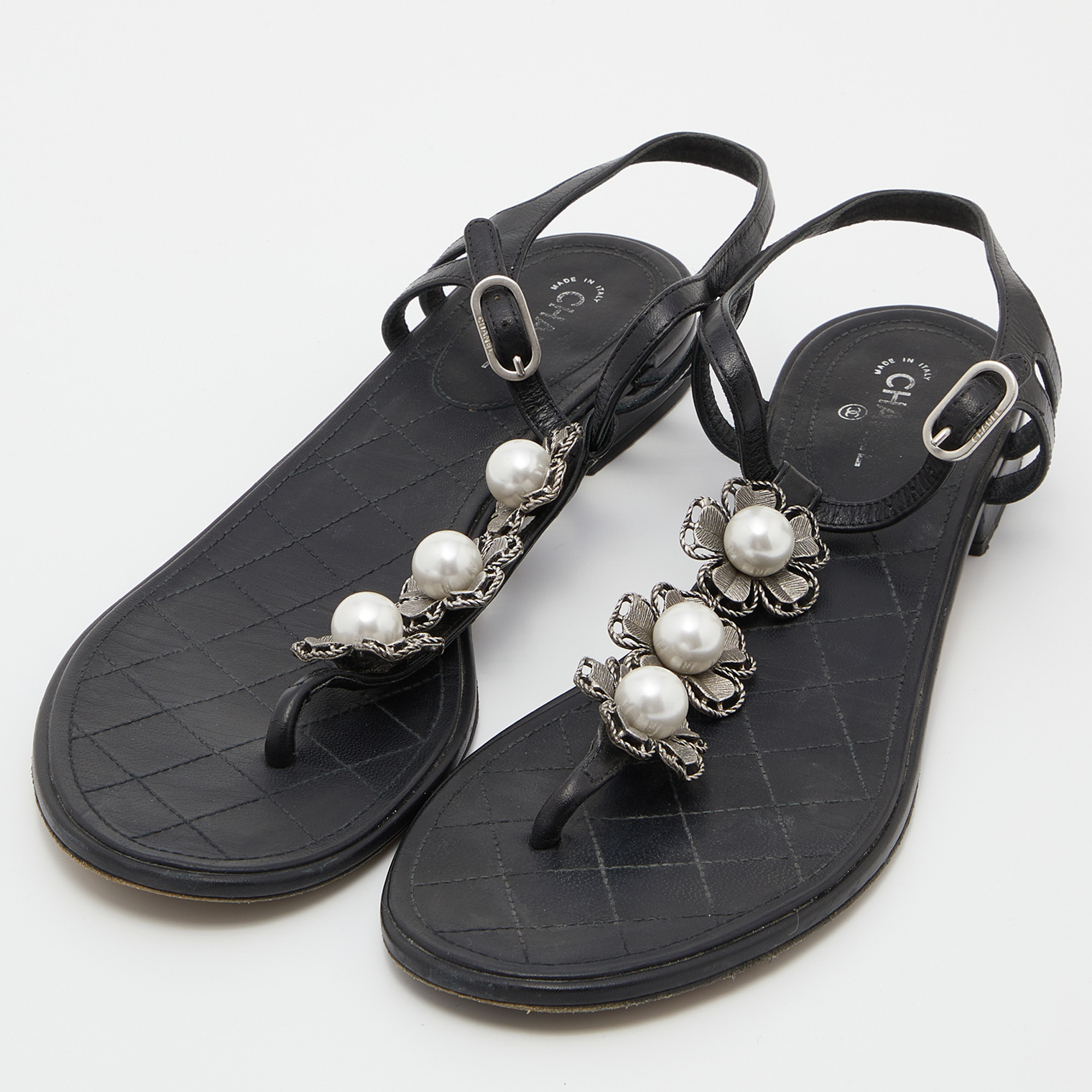 

Chanel Black Leather Faux Pearl Camellia T-Strap Flat Sandals Size