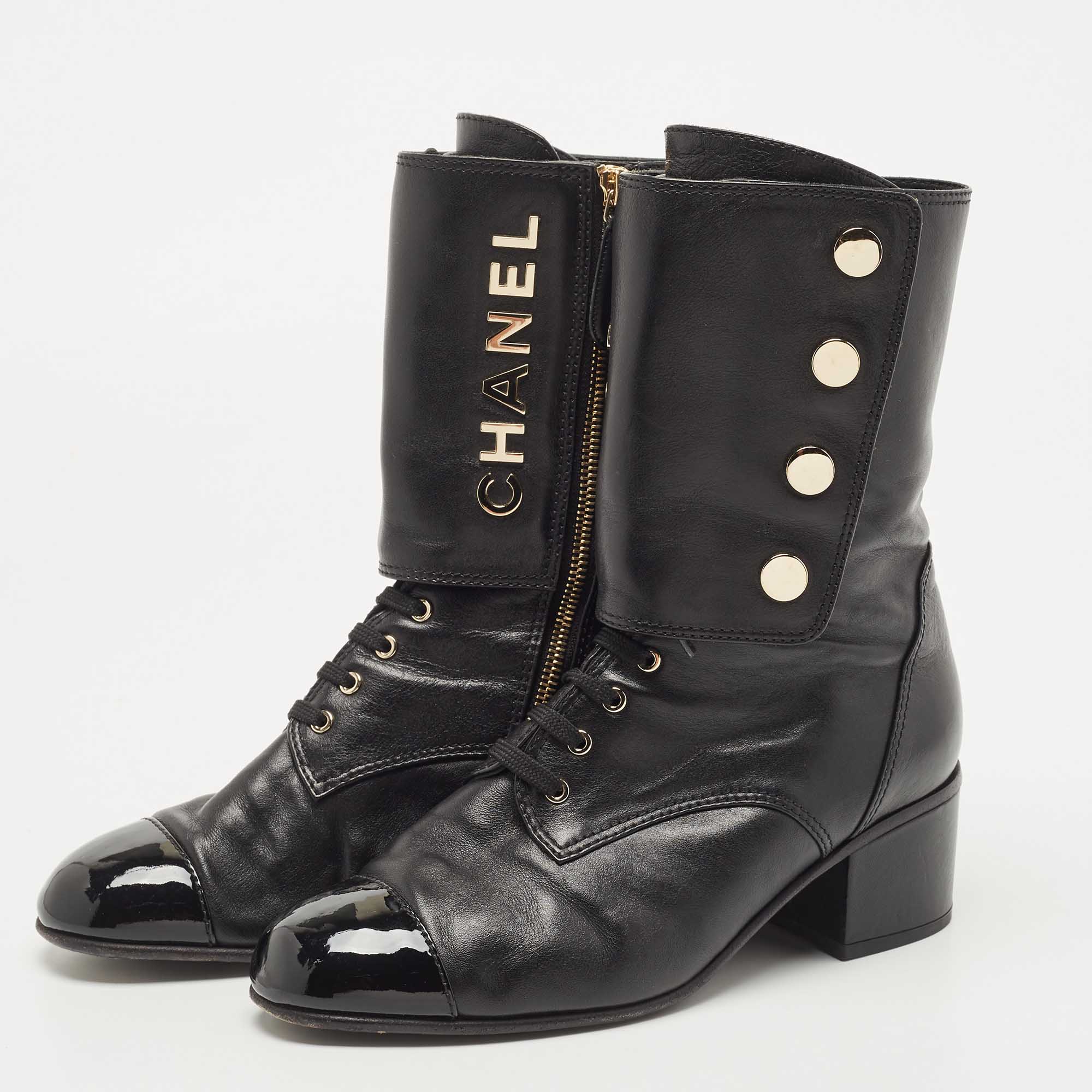 

Chanel Black Leather Cape Toe CC Ankle Length Boots Size