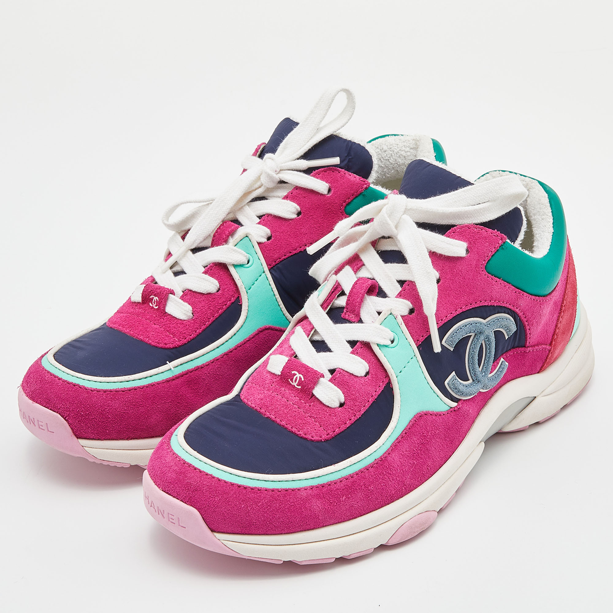 

Chanel Multicolor Leather, Satin and Suede Low Top CC Sneakers Size
