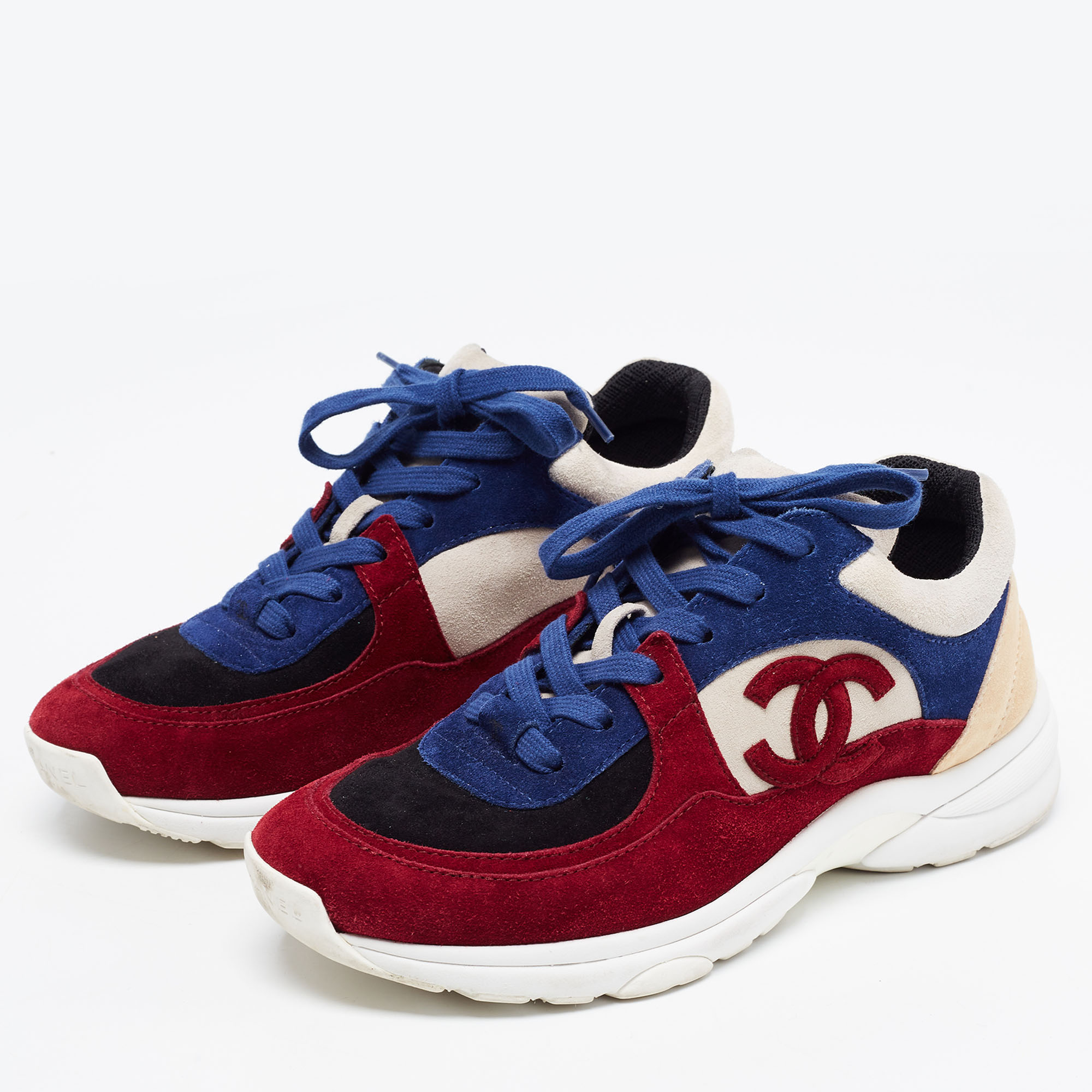 

Chanel Multicolor Suede CC Low Top Sneakers Size
