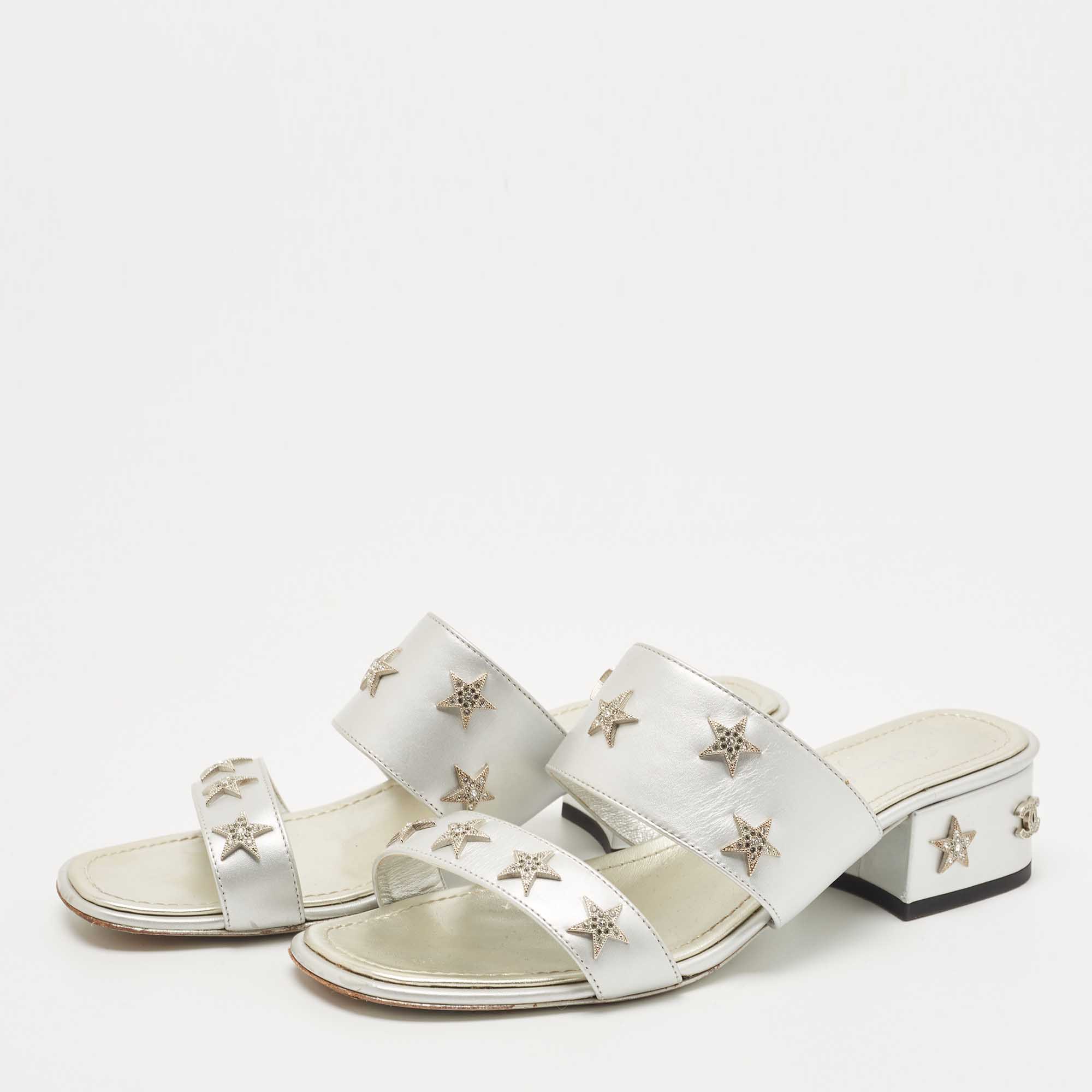 

Chanel Silver Leather Embellished Slide Sandals Size