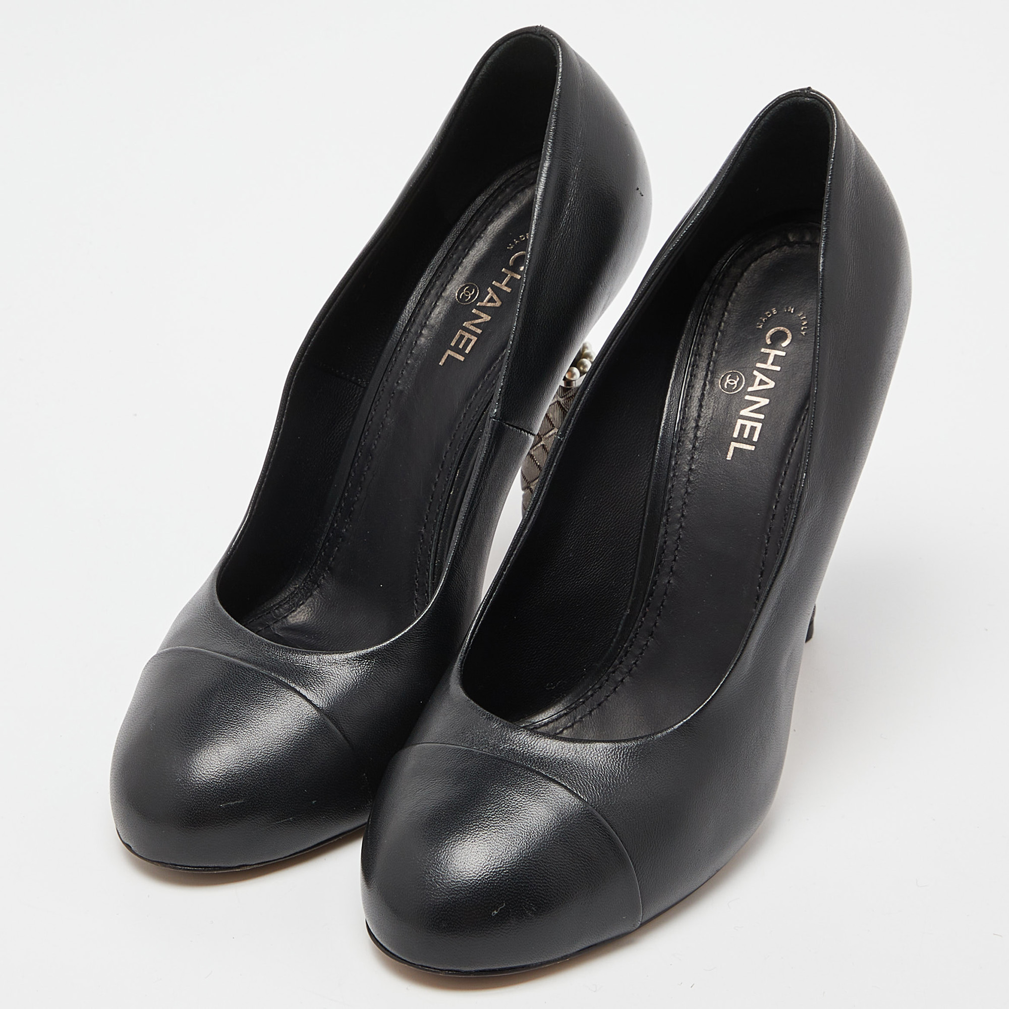 

Chanel Black Leather Faux Pearl Detail Heel Cap Toe Pumps Size