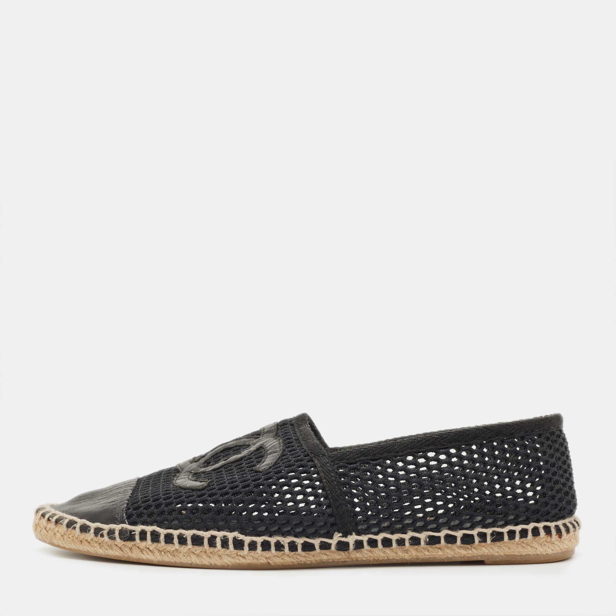 Pre-owned Chanel Black Mesh And Leather Cc Espadrille Flats Size 40