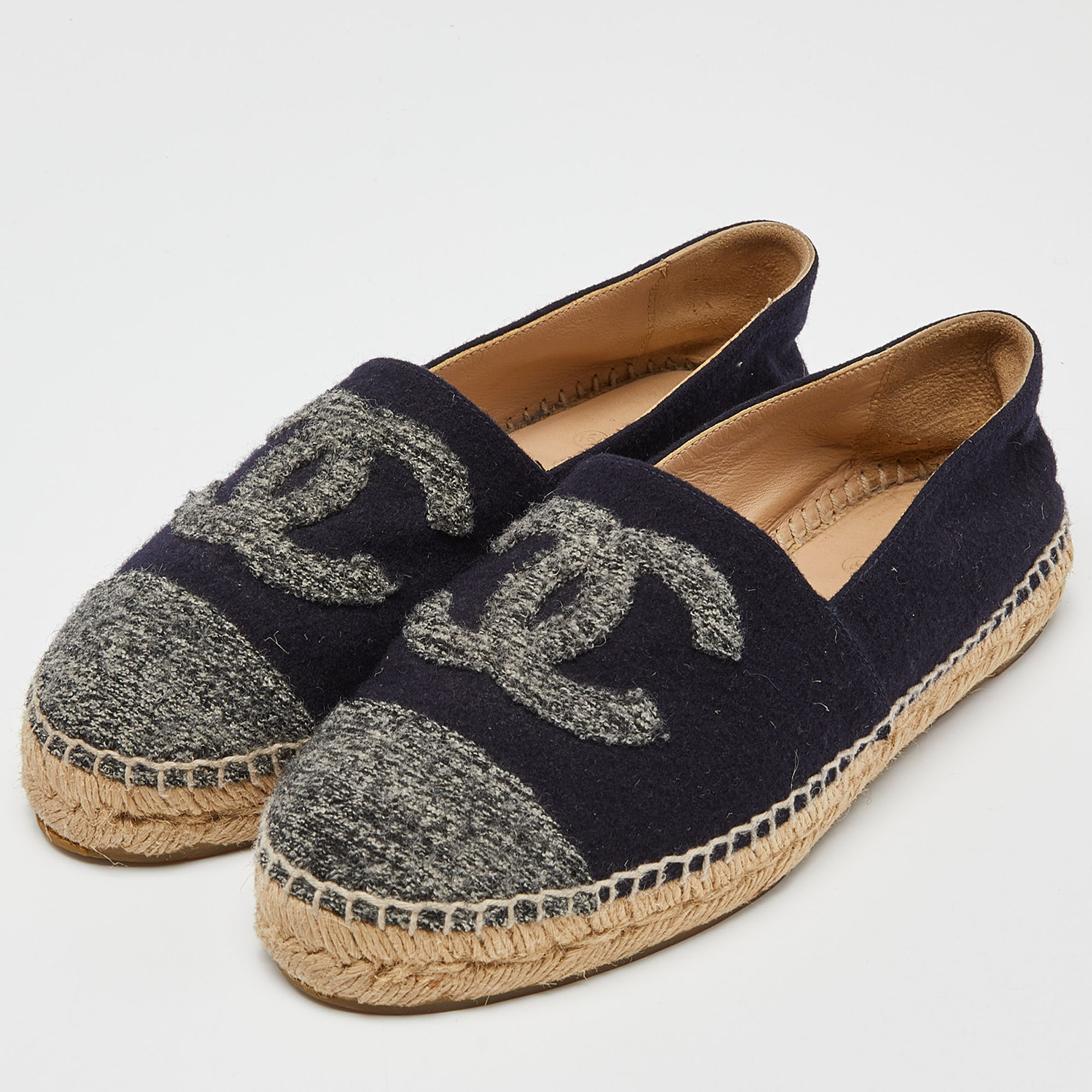 

Chanel Blue/Grey Wool CC Cap Toe Espadrille Flats Size