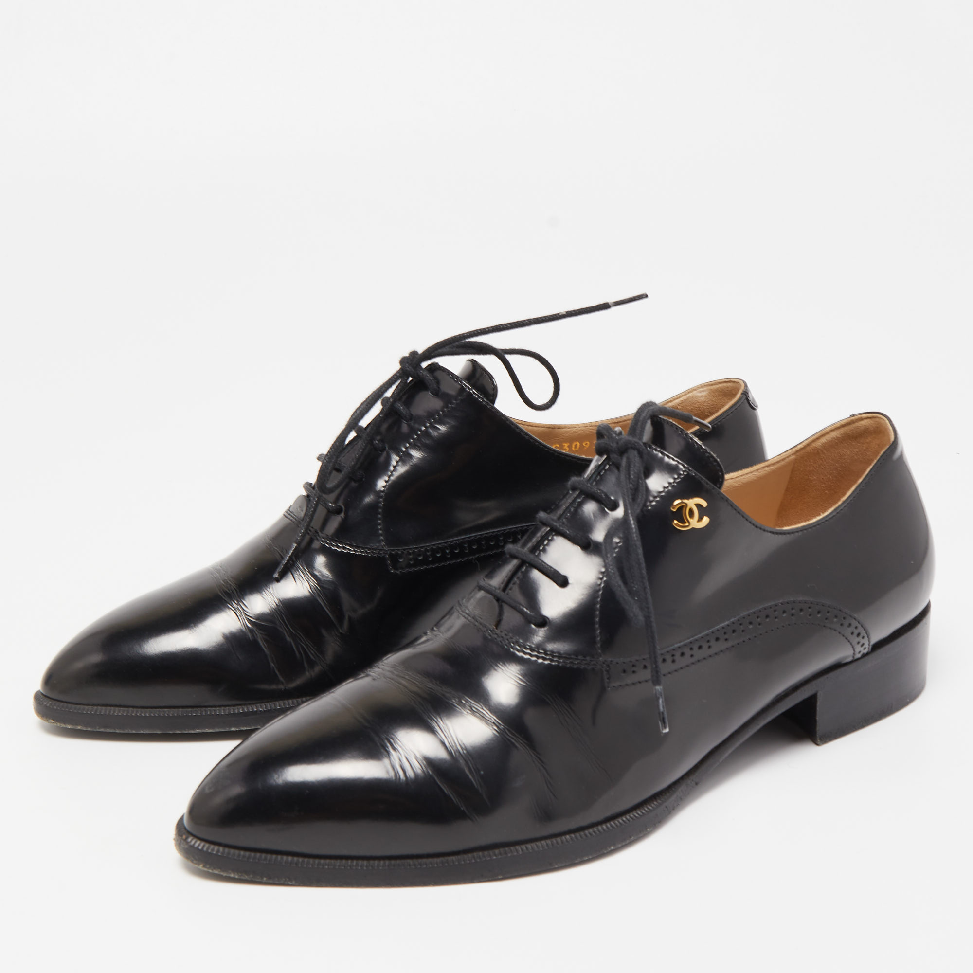 

Chanel Black Leather Lace Up Oxfords Size