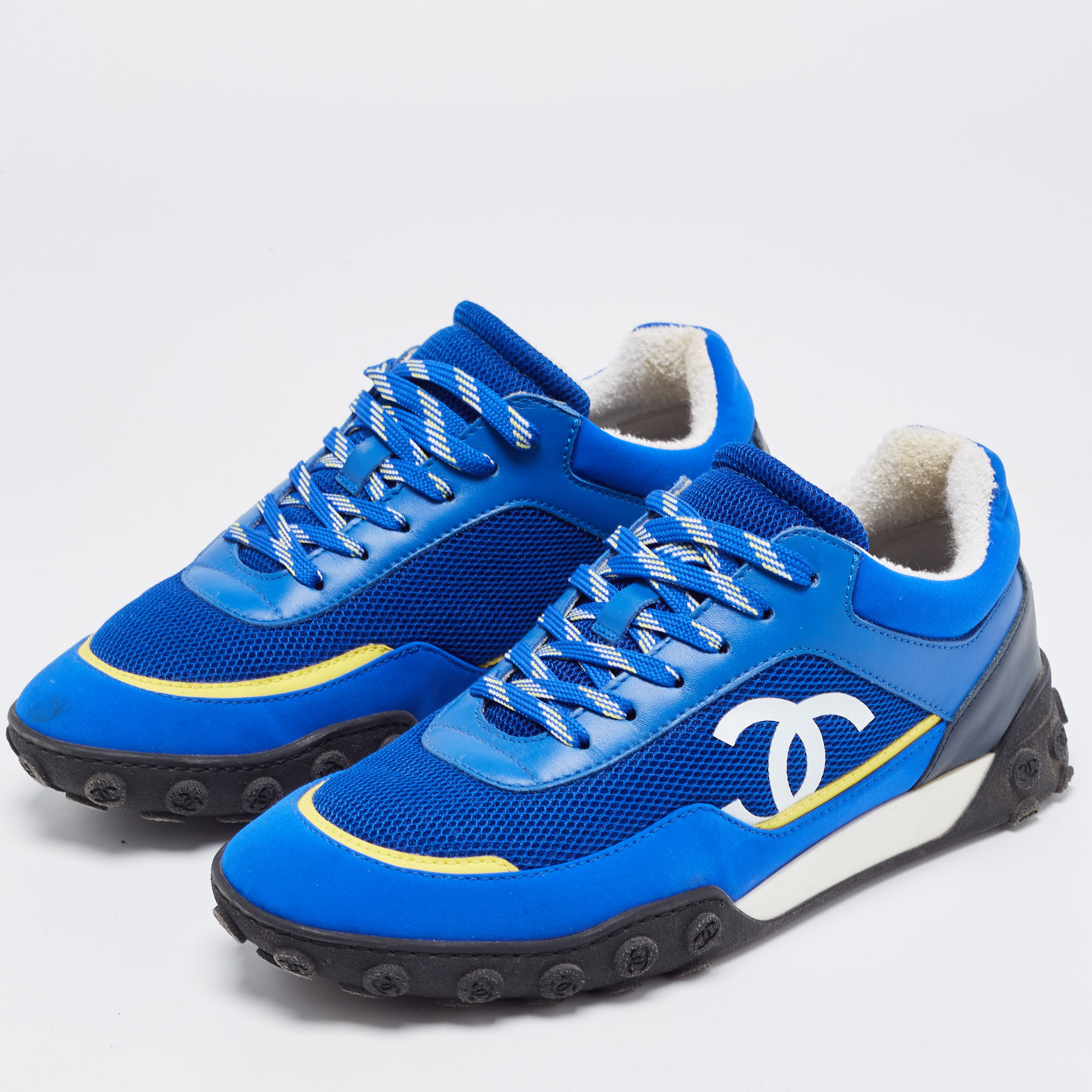 

Chanel Blue Mesh and Nylon CC Low Top Sneakers Size