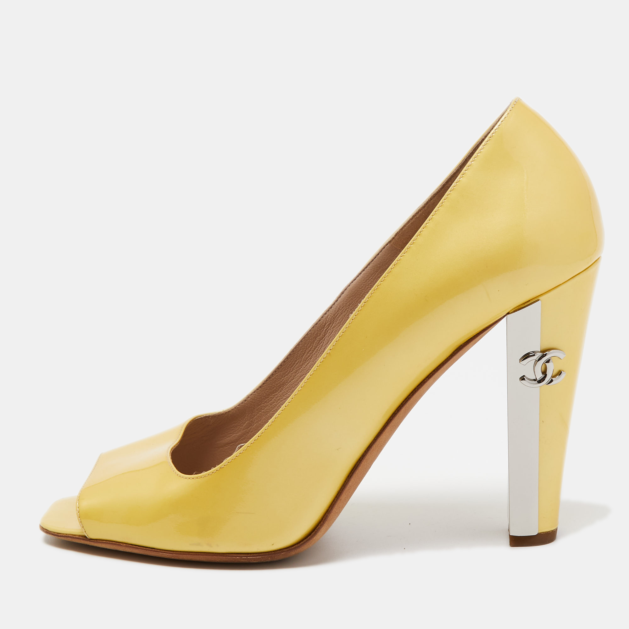 

Chanel Yellow Patent Leather CC Open Toe Pumps Size