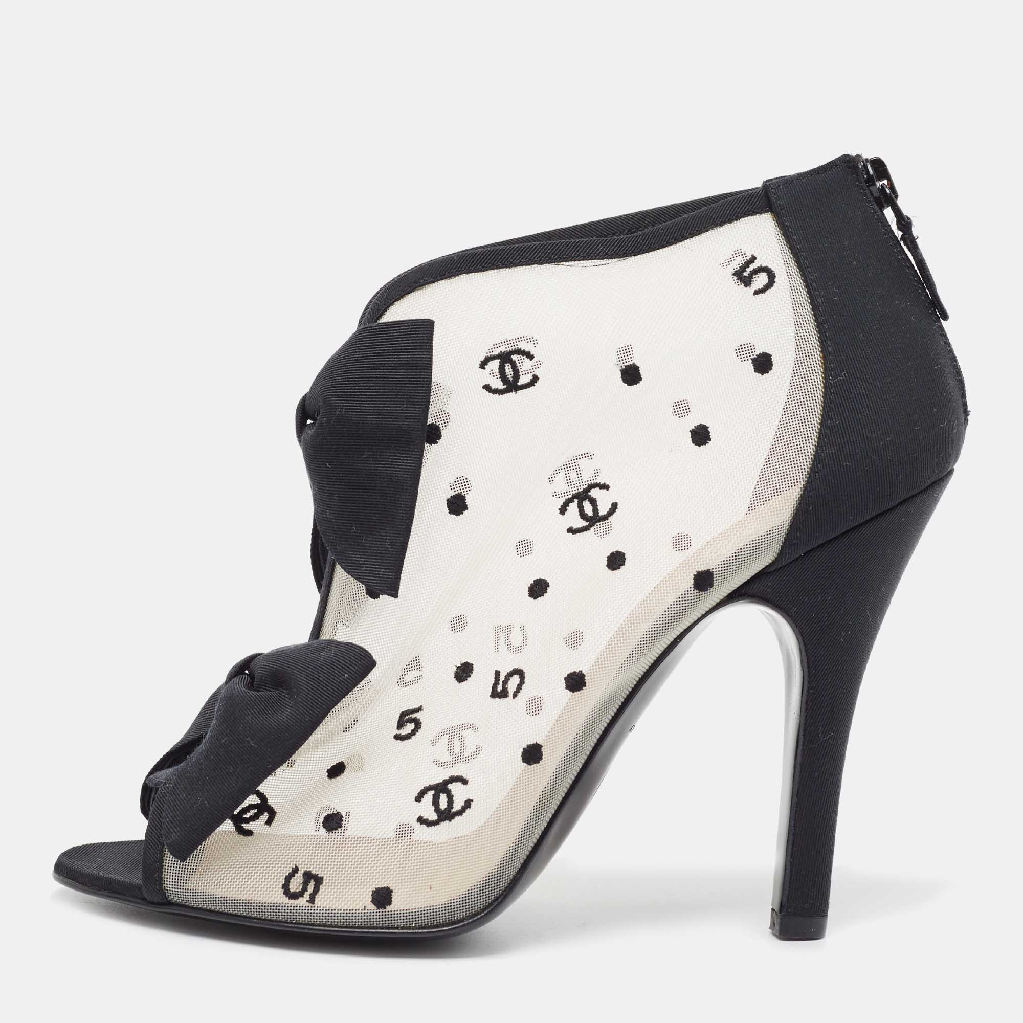 Chanel Black/Beige Canvas and Mesh CC Ankle Boots Size 39