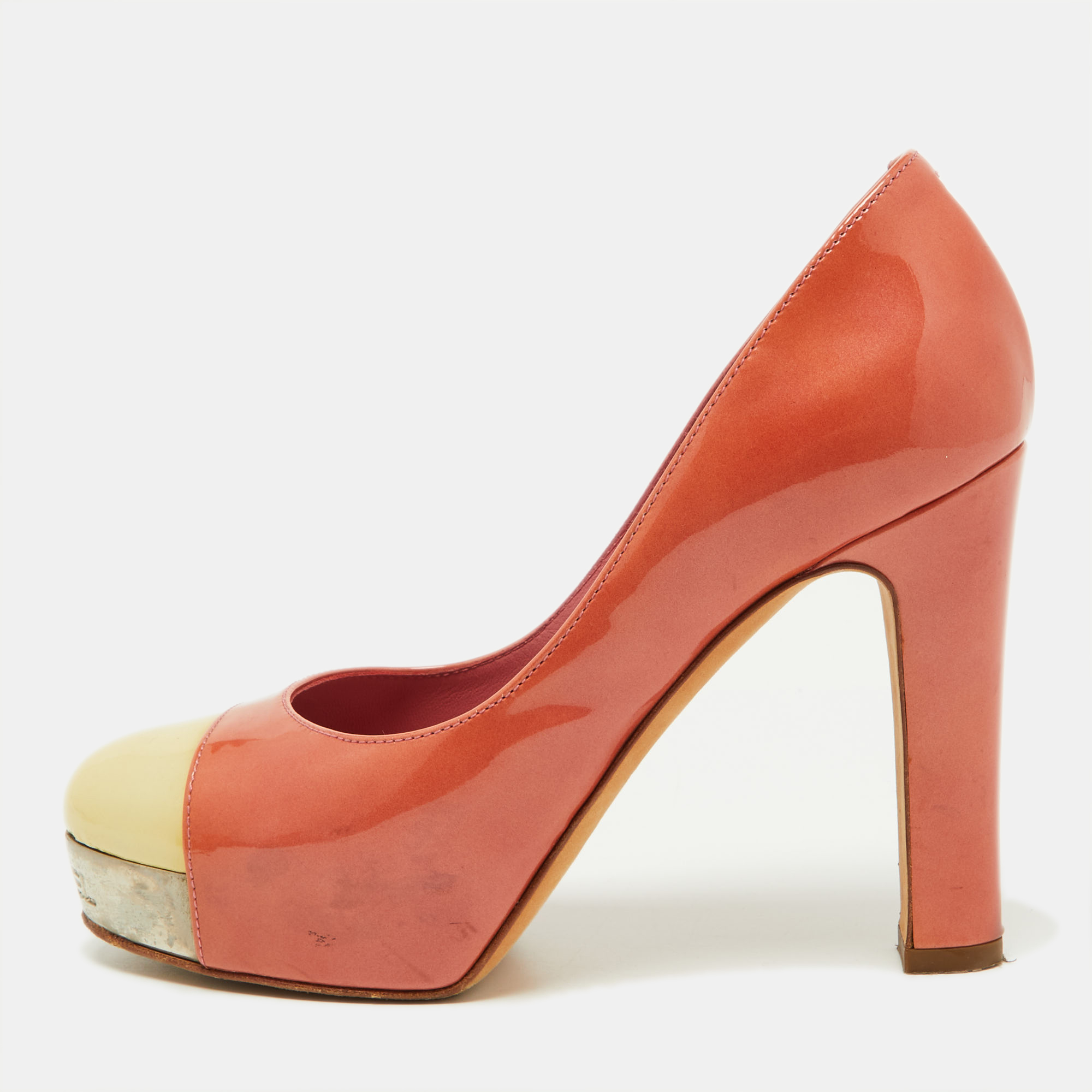 Pre-owned Chanel Peach/yellow Patent Leather Platform Pumps Size 35 In Orange