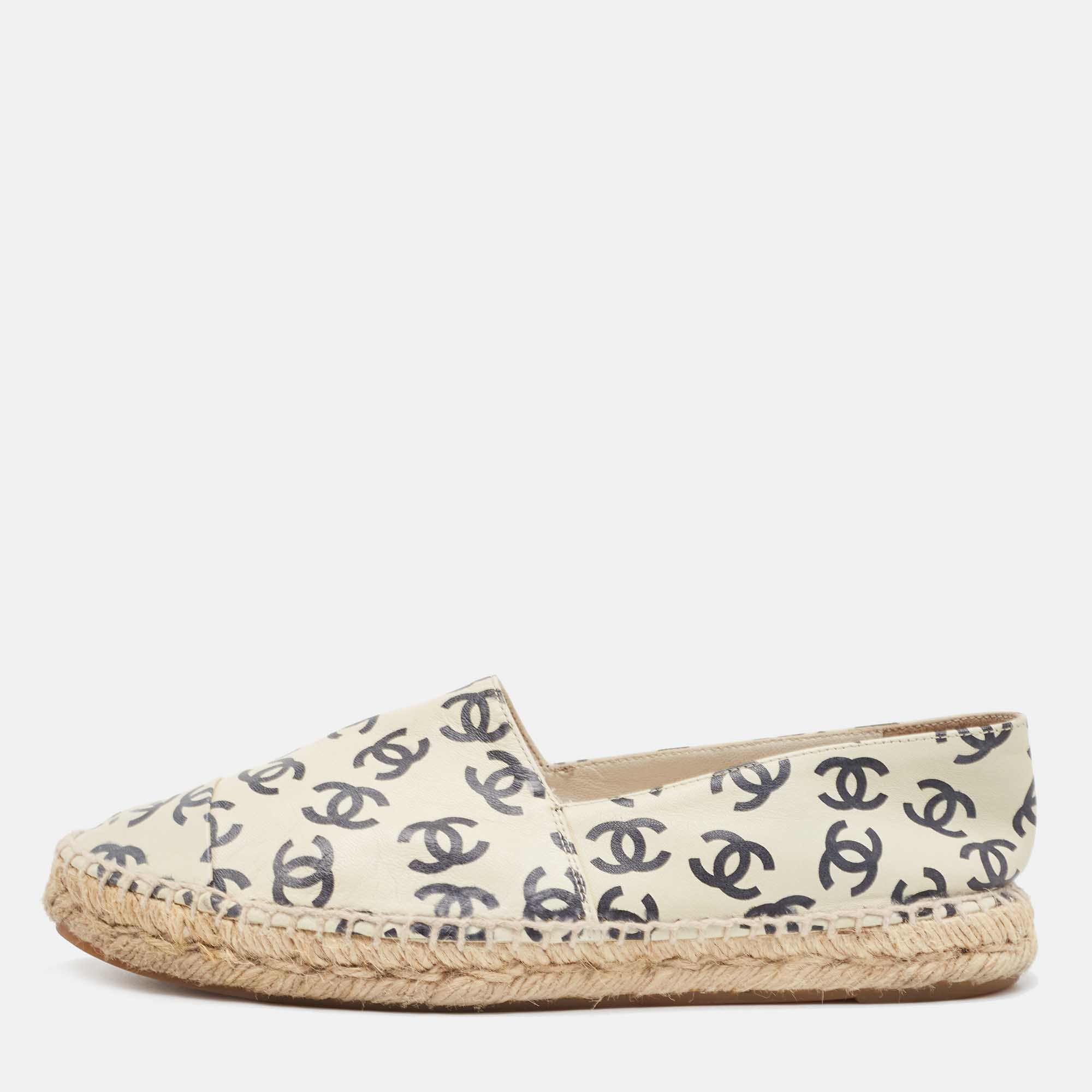 Chanel Women's CC Espadrilles Printed Mesh with Leather Black 141768387