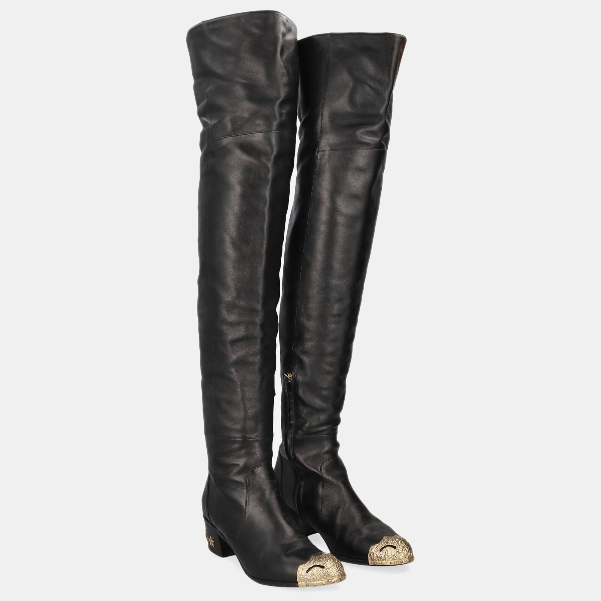 

Chanel Women's Leather Boots - Black - EU
