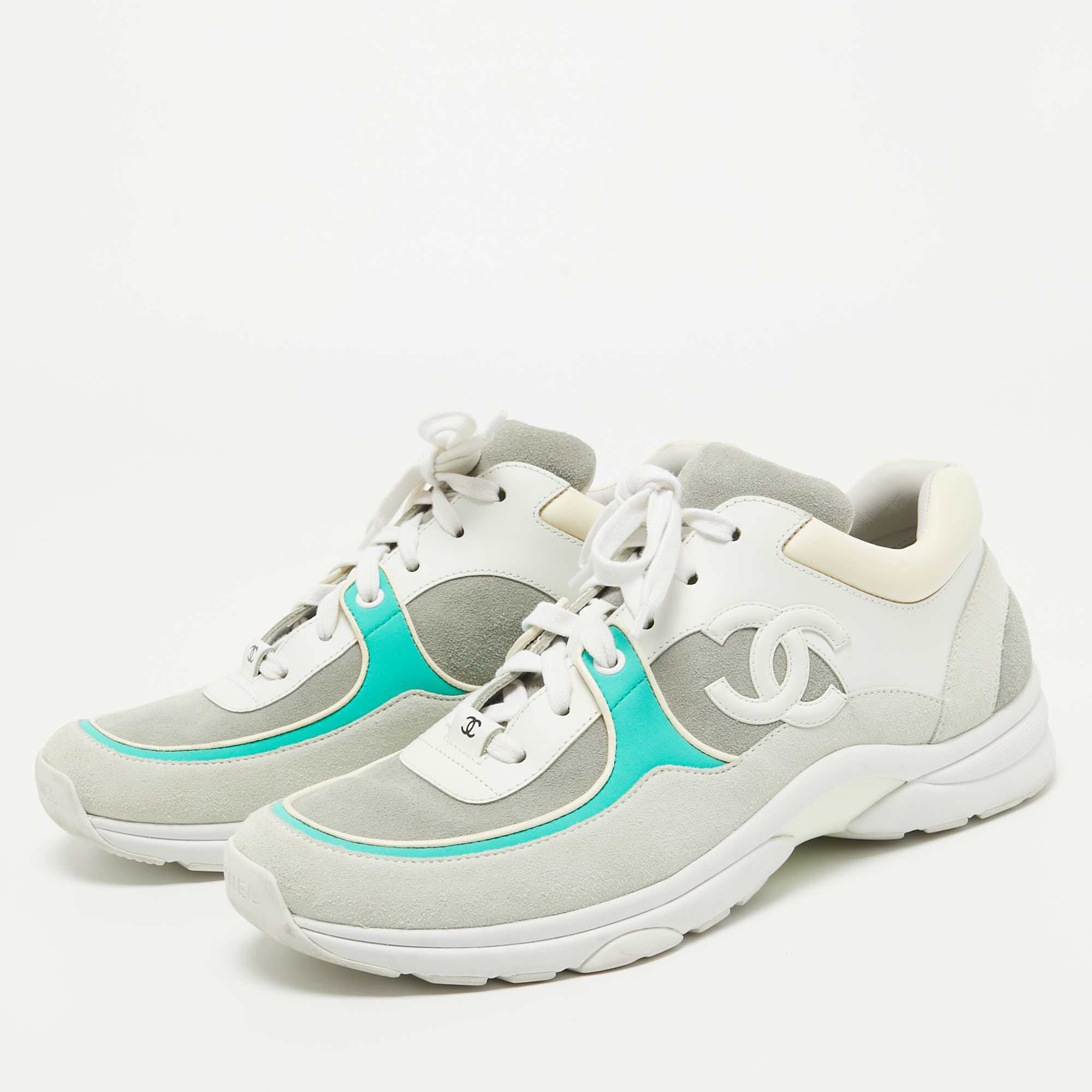 

Chanel Multicolor Fabric and Suede CC Low Top Sneakers Size