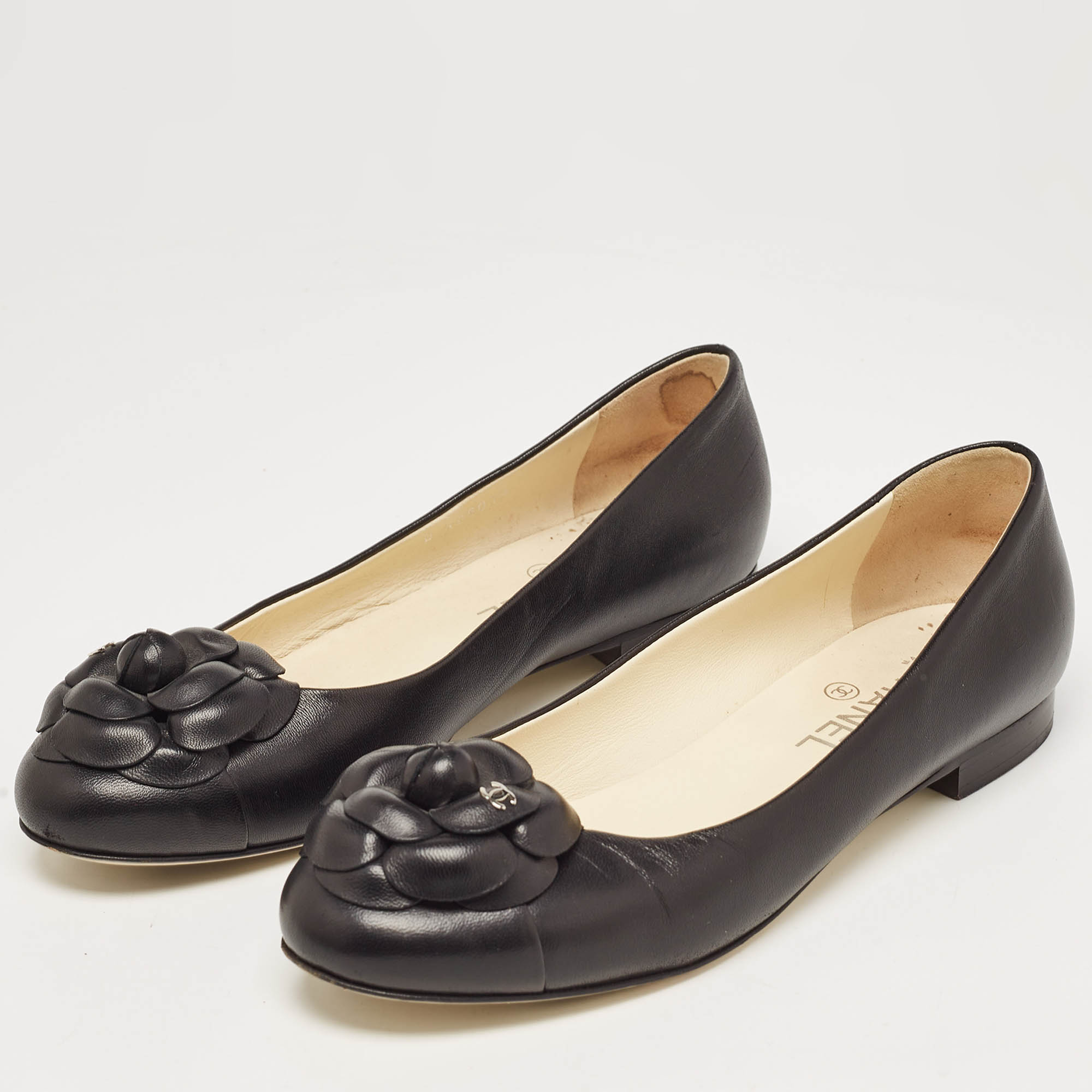 

Chanel Black Leather Camelia Ballet Flats Size