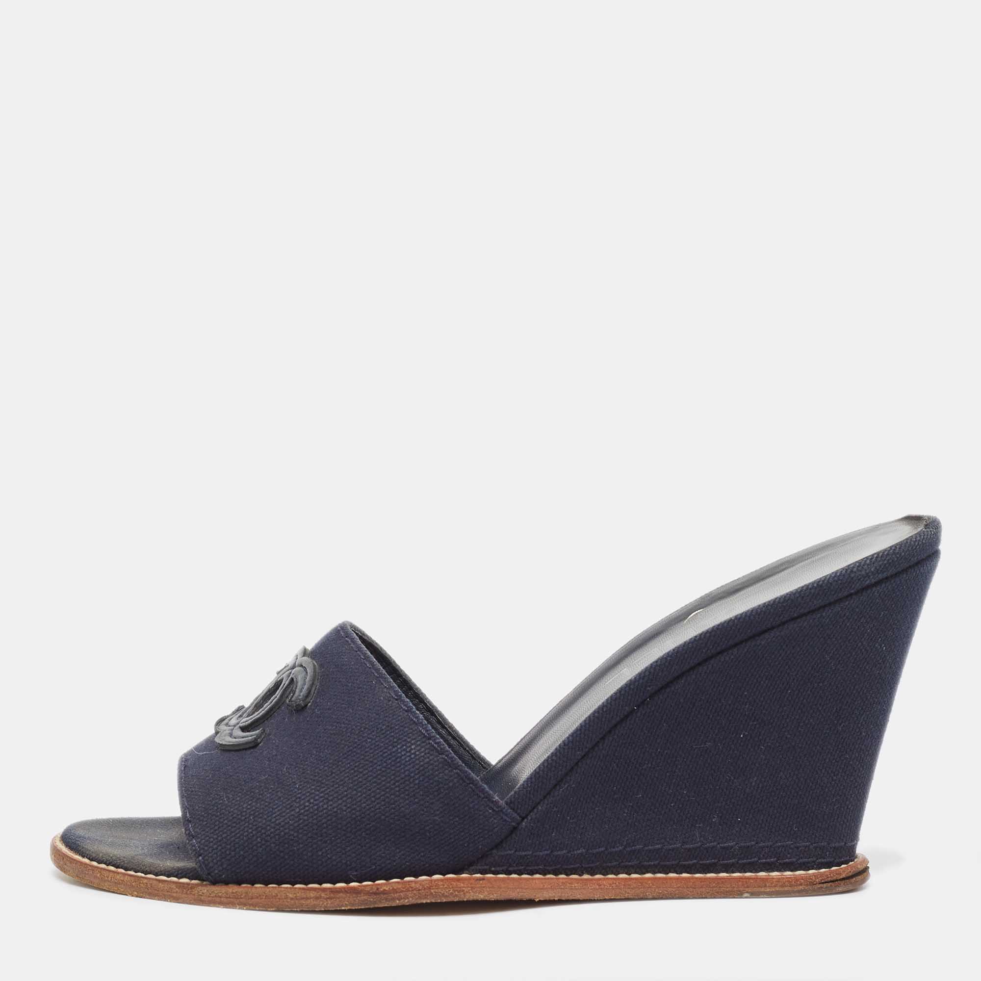

Chanel Navy Blue Canvas CC Wedge Slide Size