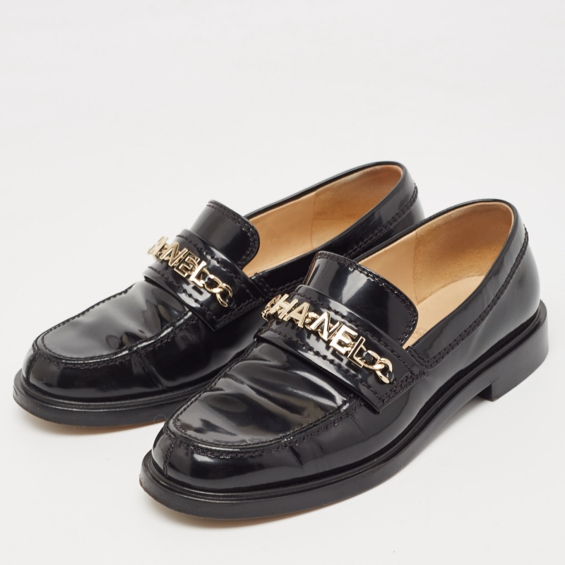 

Chanel Black Leather Logo Slip On Loafers Size
