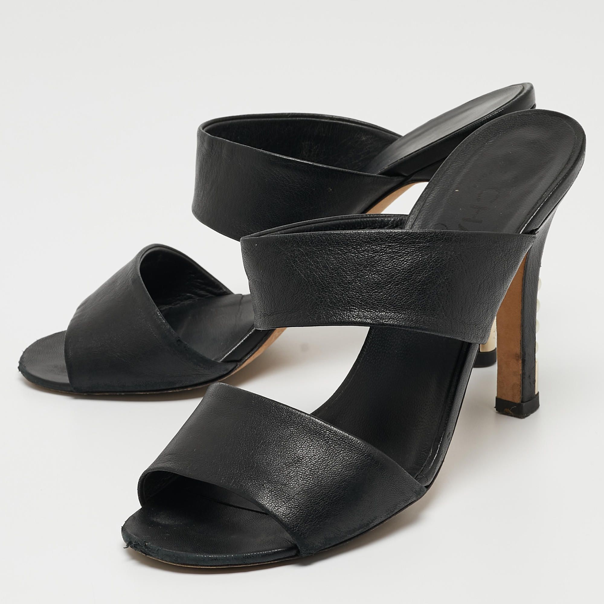 

Chanel Black Leather CC Pearl Embellished Heel Slide Sandals Size