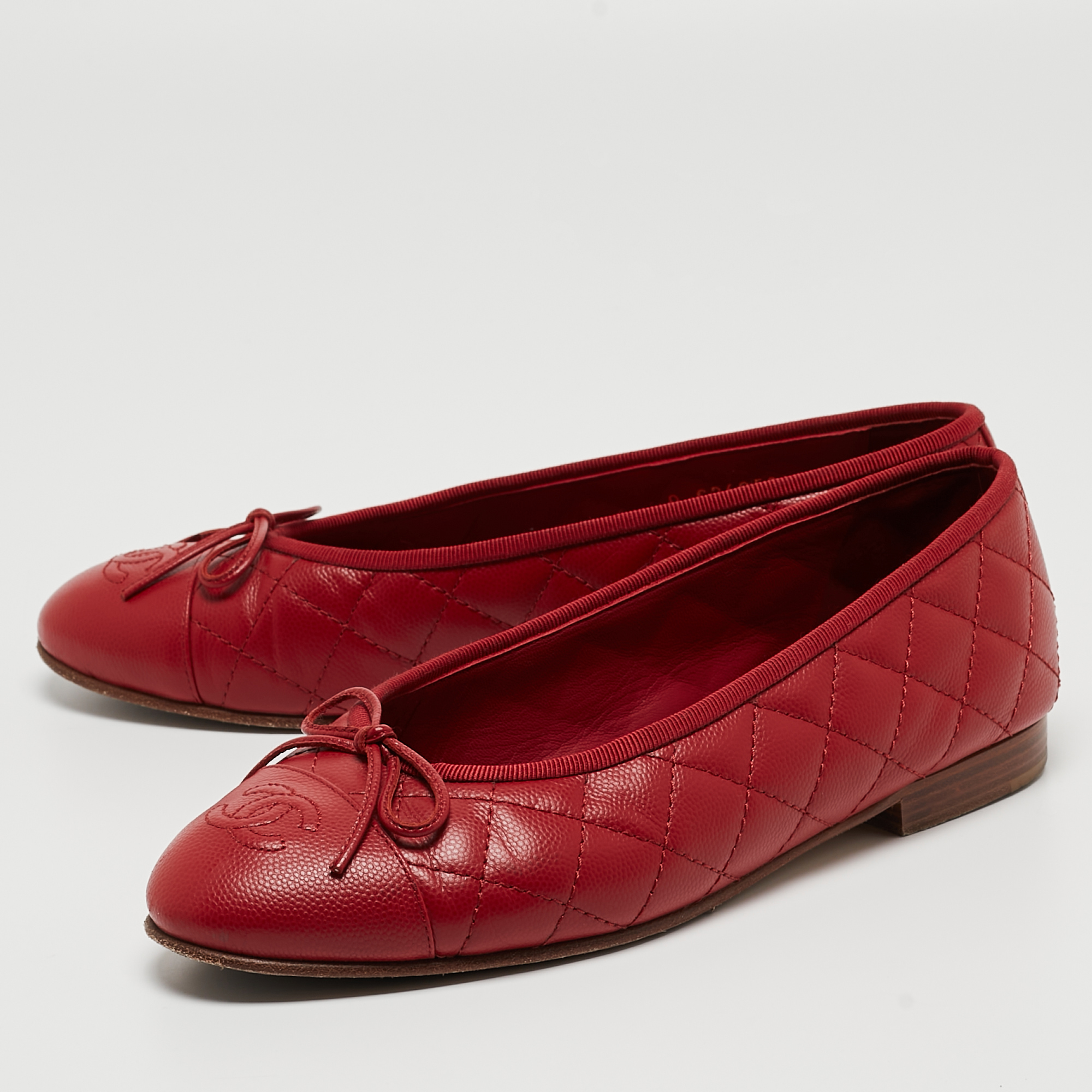 

Chanel Red Leather CC Cap Toe Ballet Flats Size