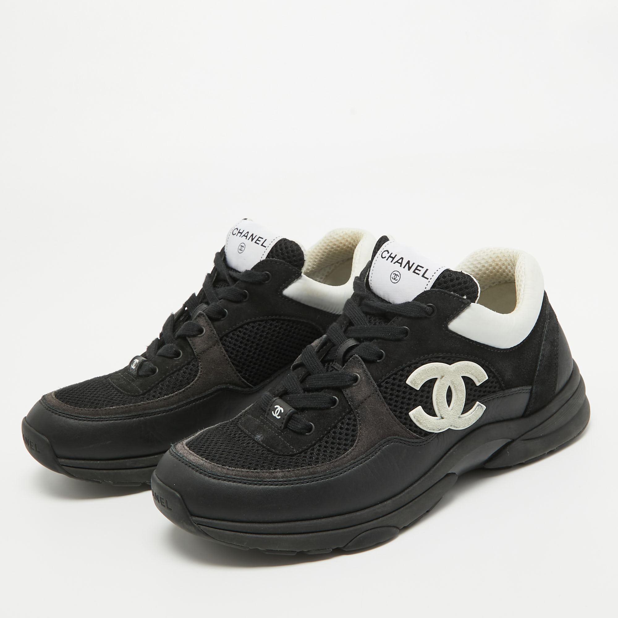 

Chanel Black Suede And Fabric CC Lace Up Sneakers Size