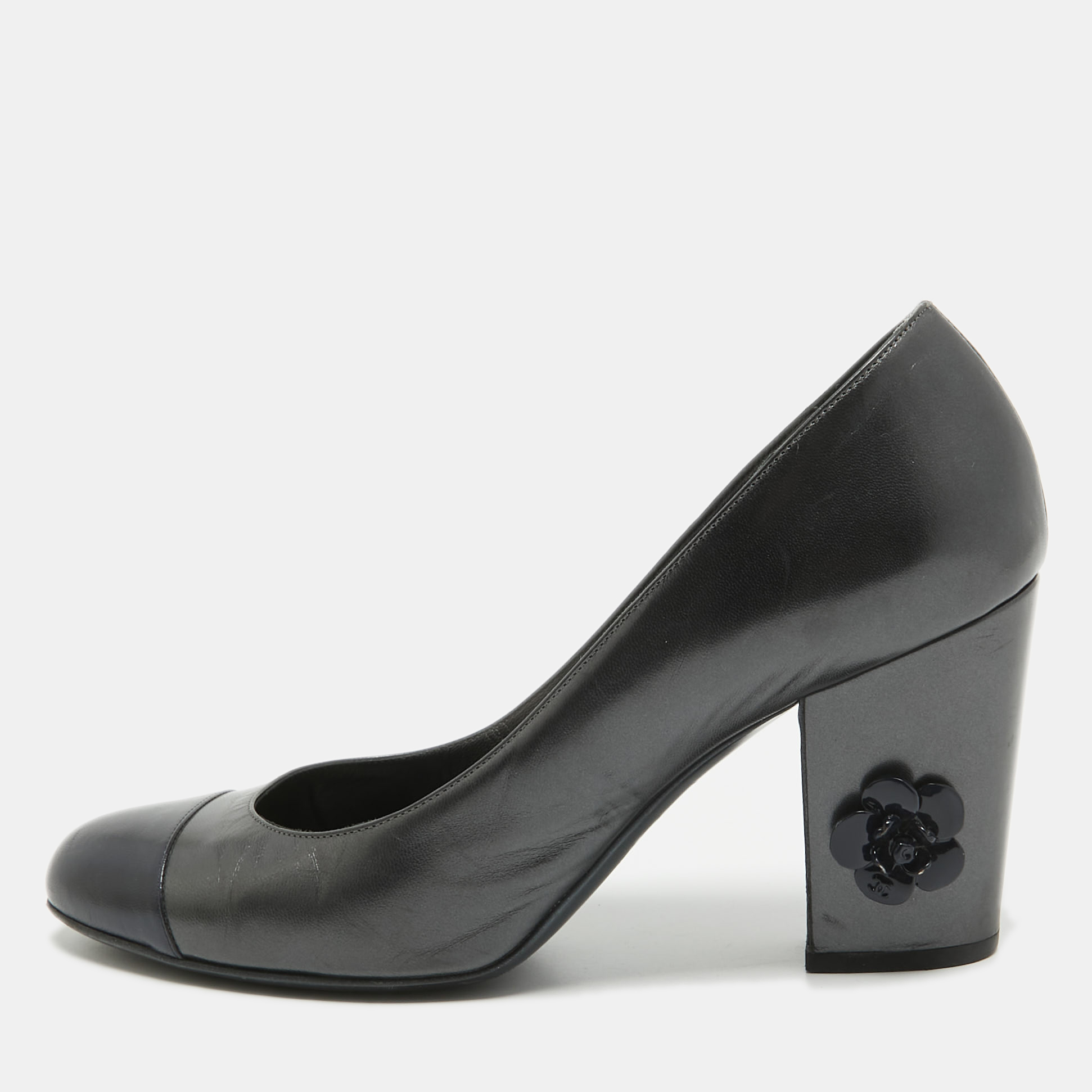 

Chanel Metallic Two Tone Leather Camellia Pumps Size