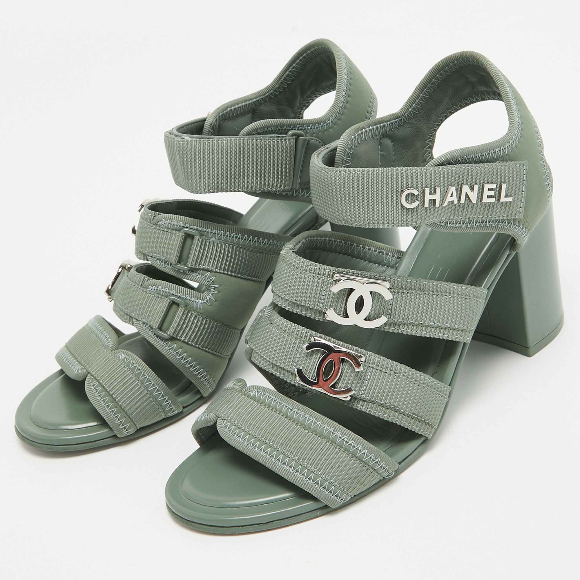 

Chanel Green Fabric CC Strappy Block Heel Sandals Size