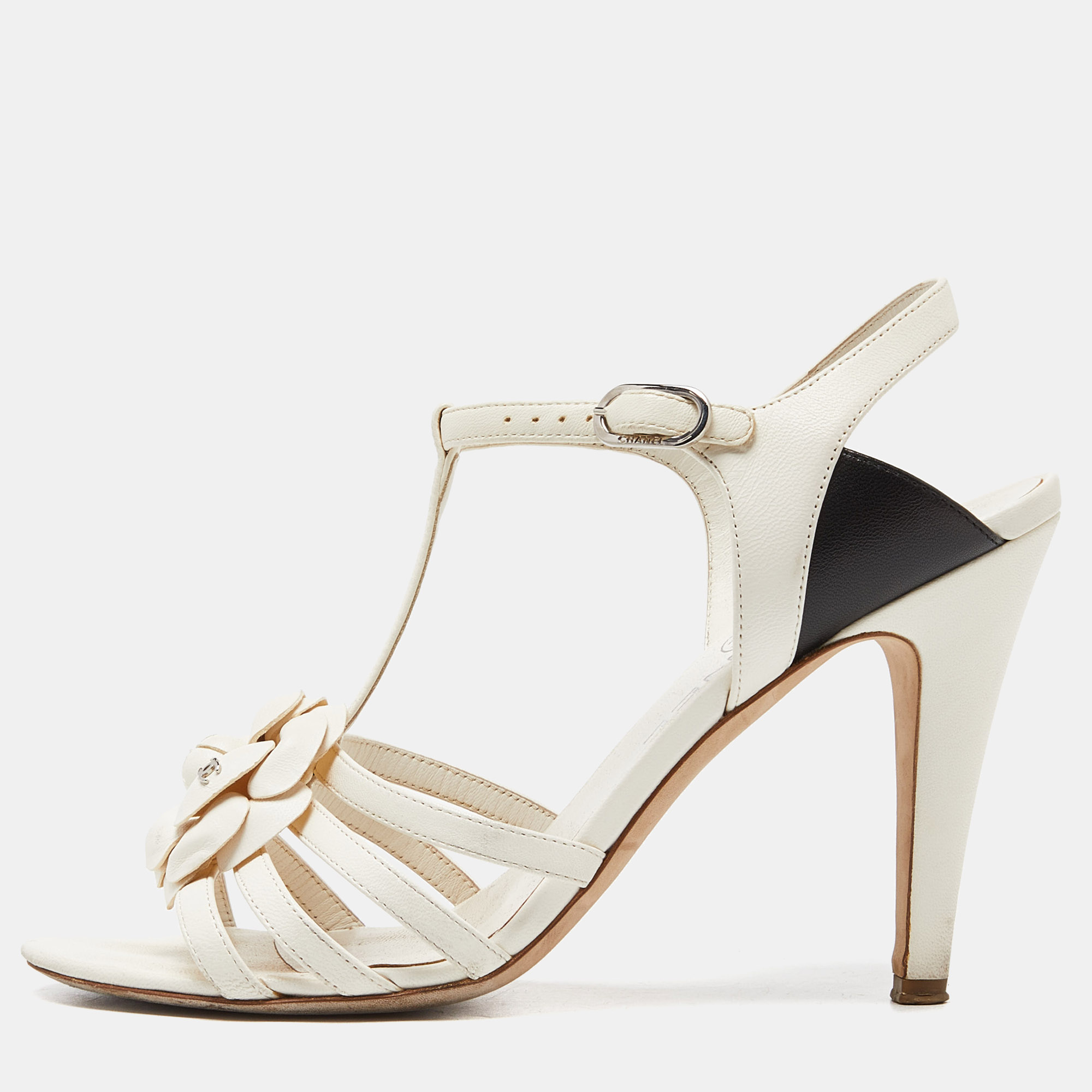 

Chanel Off White/Black Leather Camellia Ankle Strap Sandals Size