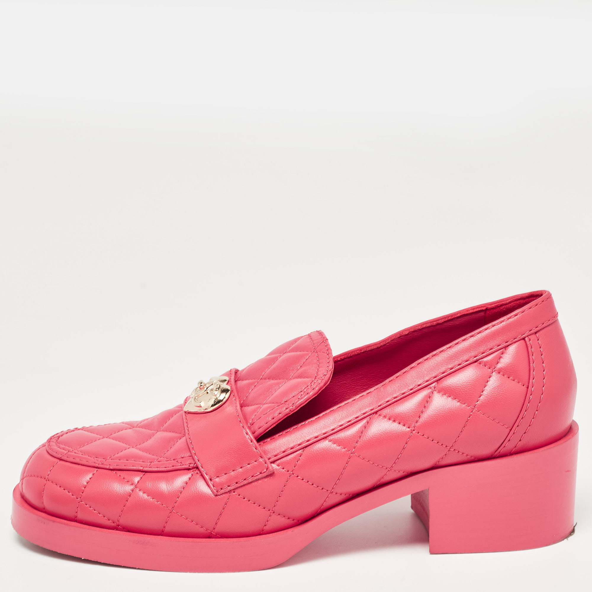 

Chanel Pink Quilted Leather CC Block Heel Loafers Size