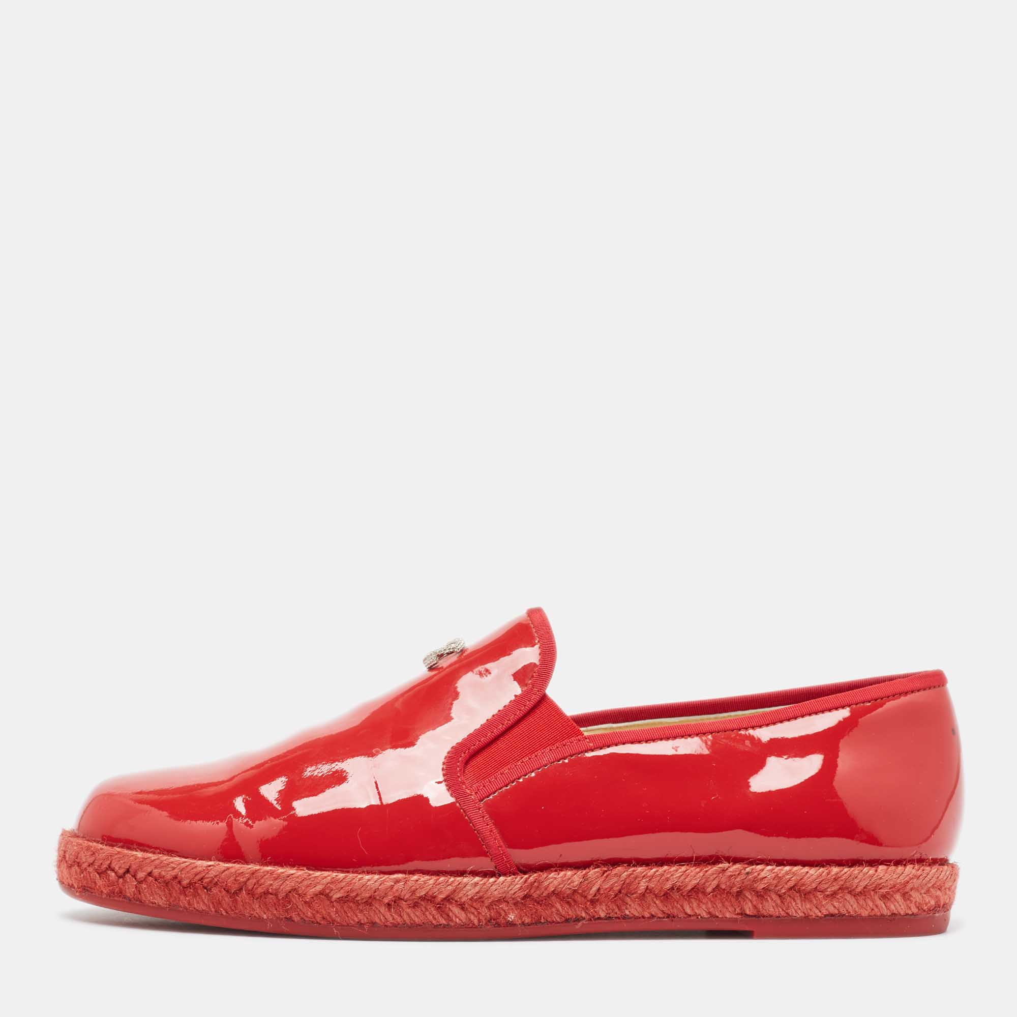 Pre-owned Chanel Red Patent Leather Interlocking Cc Logo Espadrille Size 38.5