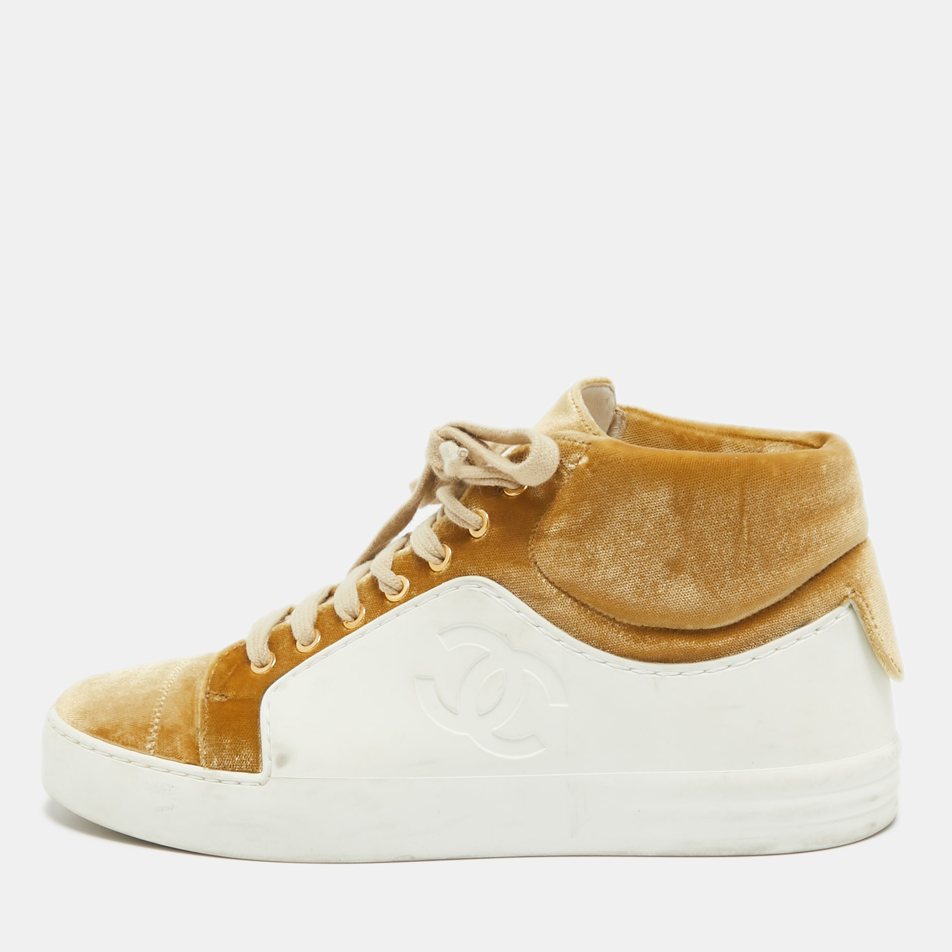 

Chanel Gold/White Velvet and Rubber CC High Top Sneakers Size