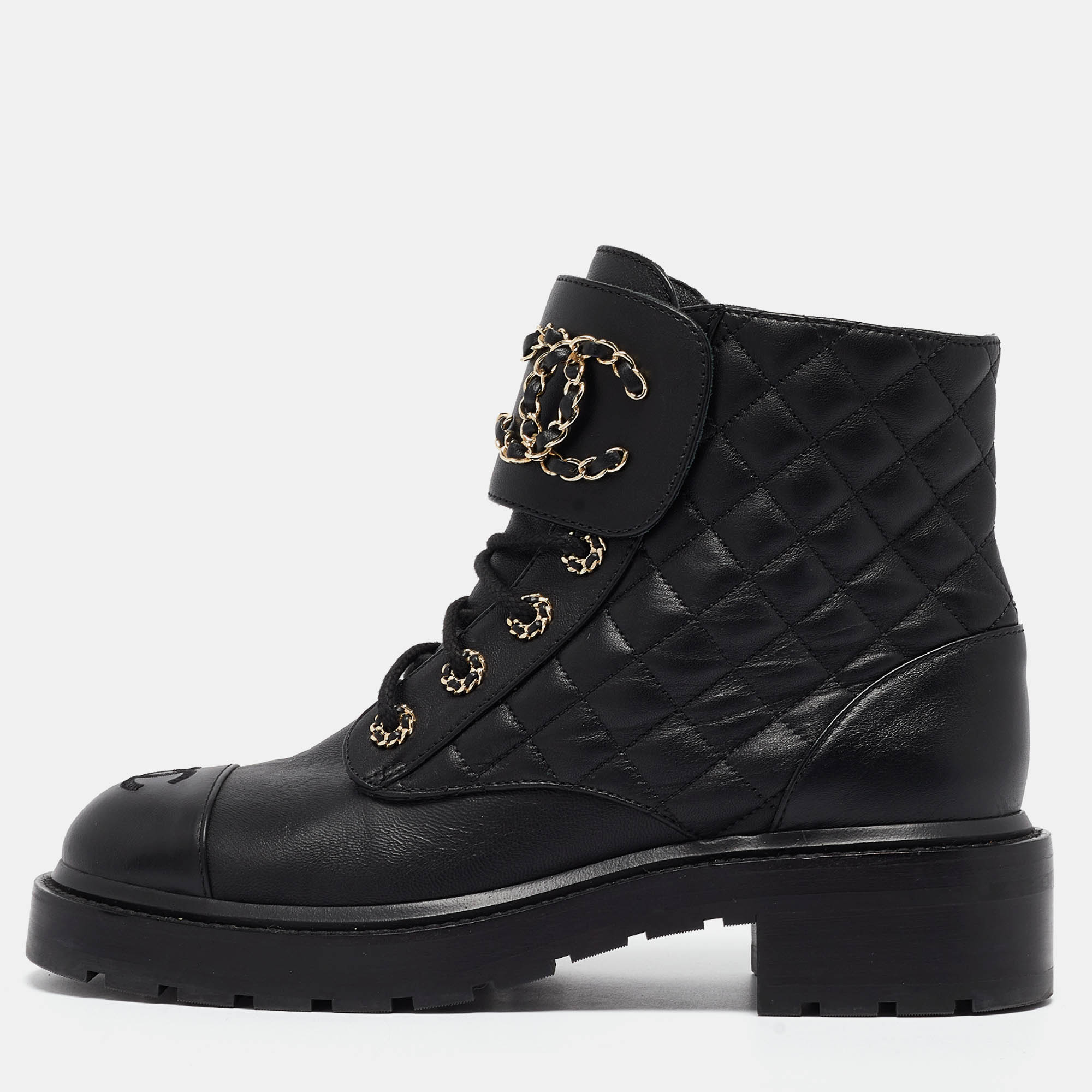 

Chanel Black Quilted Leather CC Cap Toe Chain Link Logo Combat Boots Size