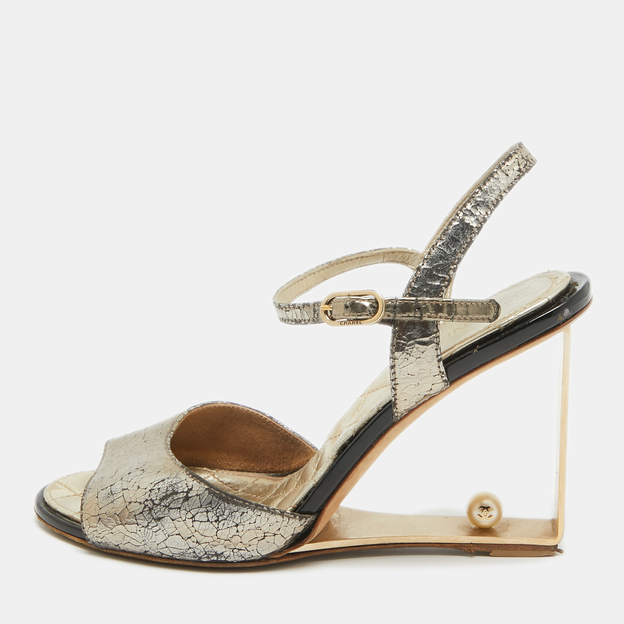 

Chanel Gold Textured Leather Pearl Embellished Ankle Strap Sandals Size
