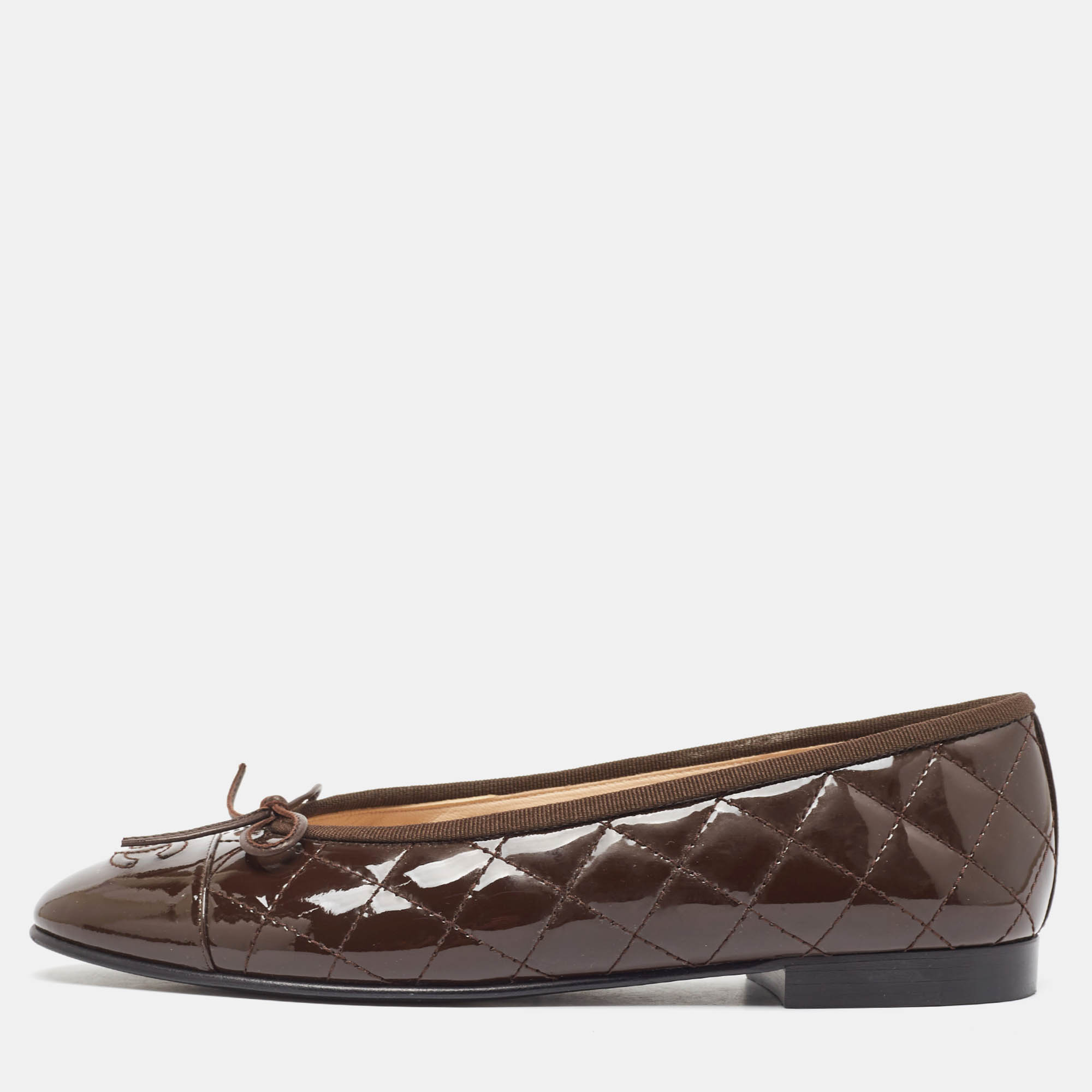 

Chanel Brown Quilted Patent Leather CC Bow Cap Toe Ballet Flats Size