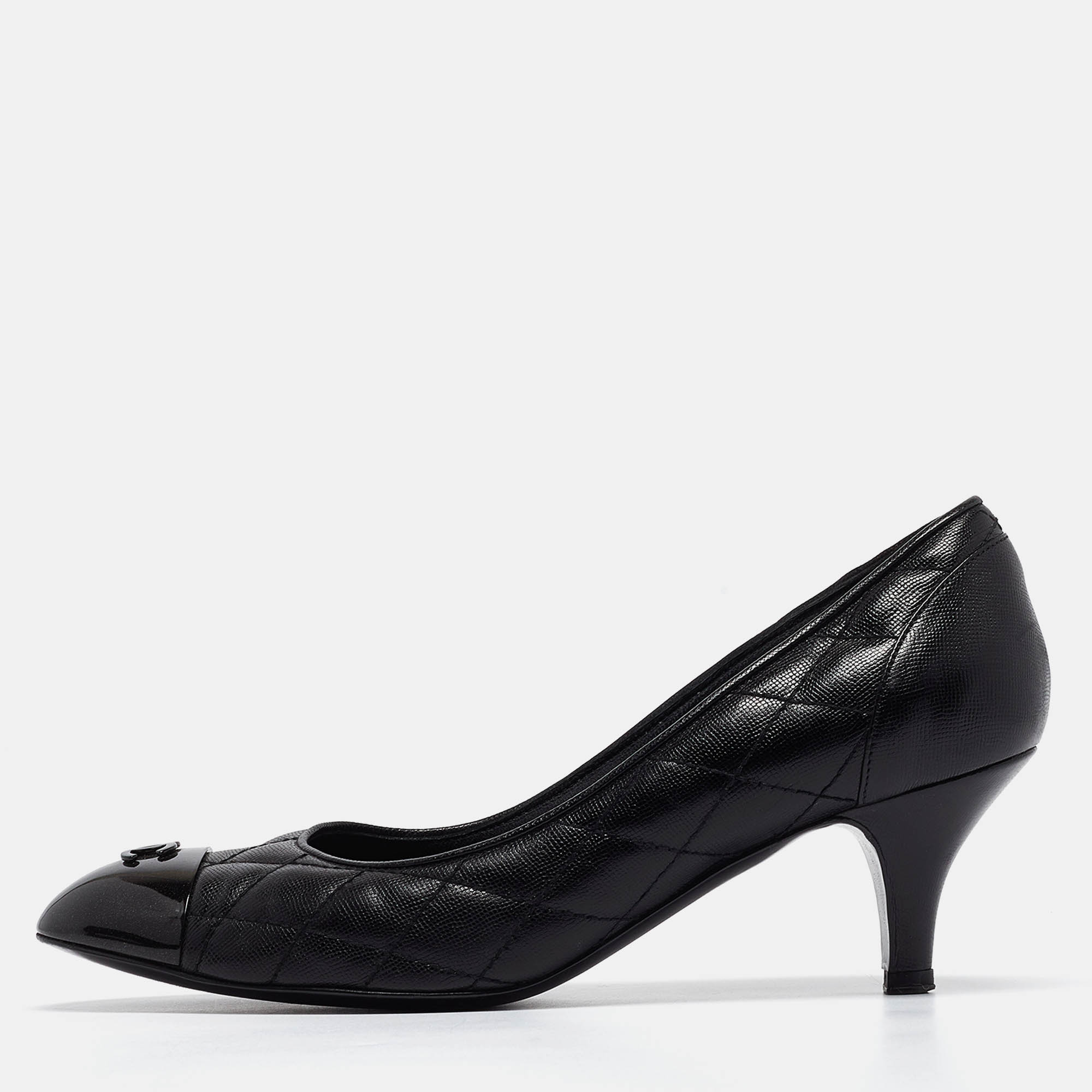 

Chanel Black Quilted Leather CC Cap Toe Pumps Size