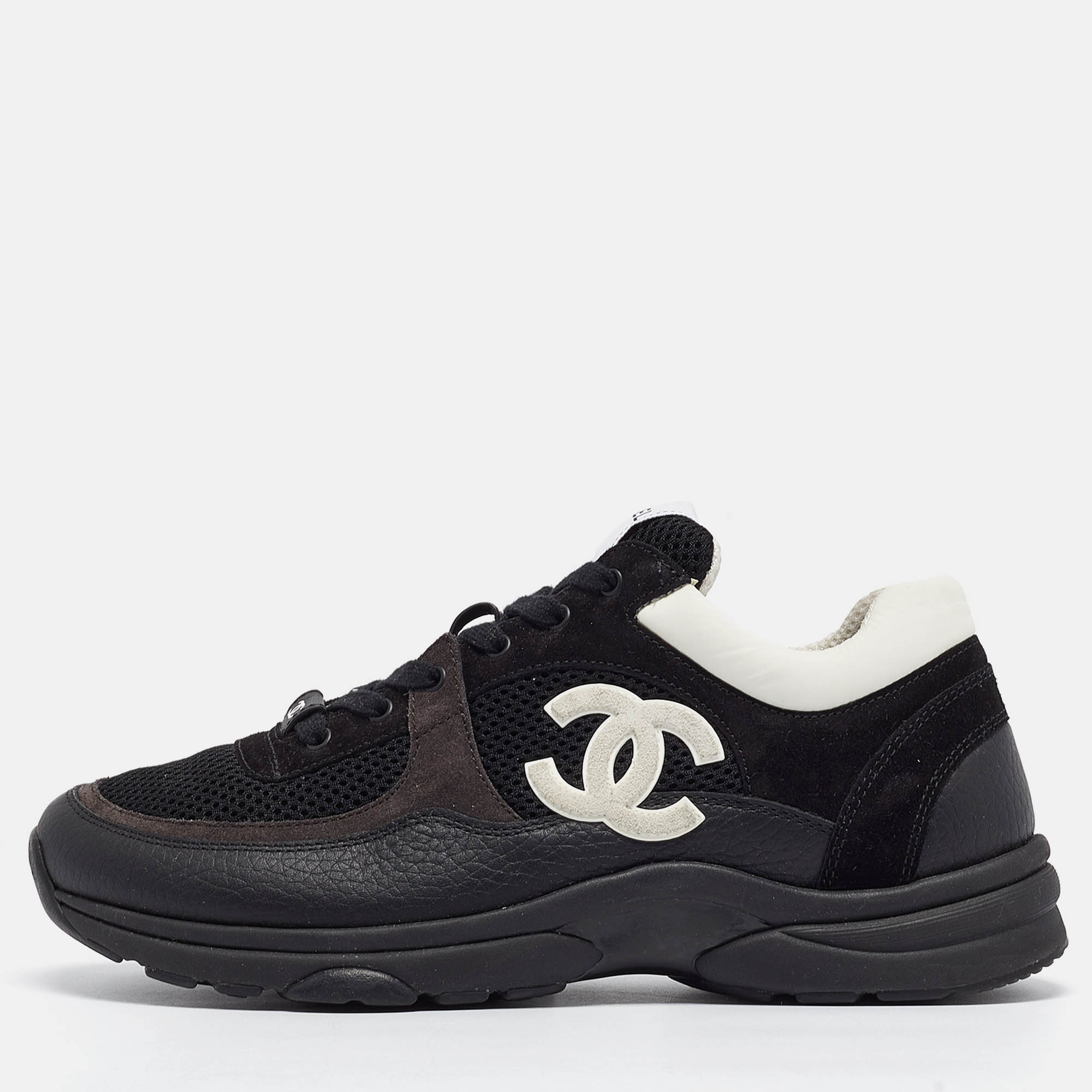 

Chanel Black Leather and Mesh CC Low Top Sneakers Size