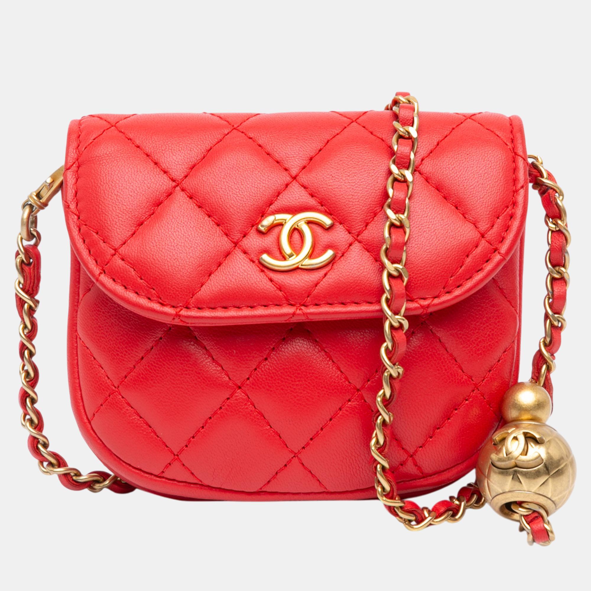 

Chanel Red Lambskin Pearl Crush Waist Bag