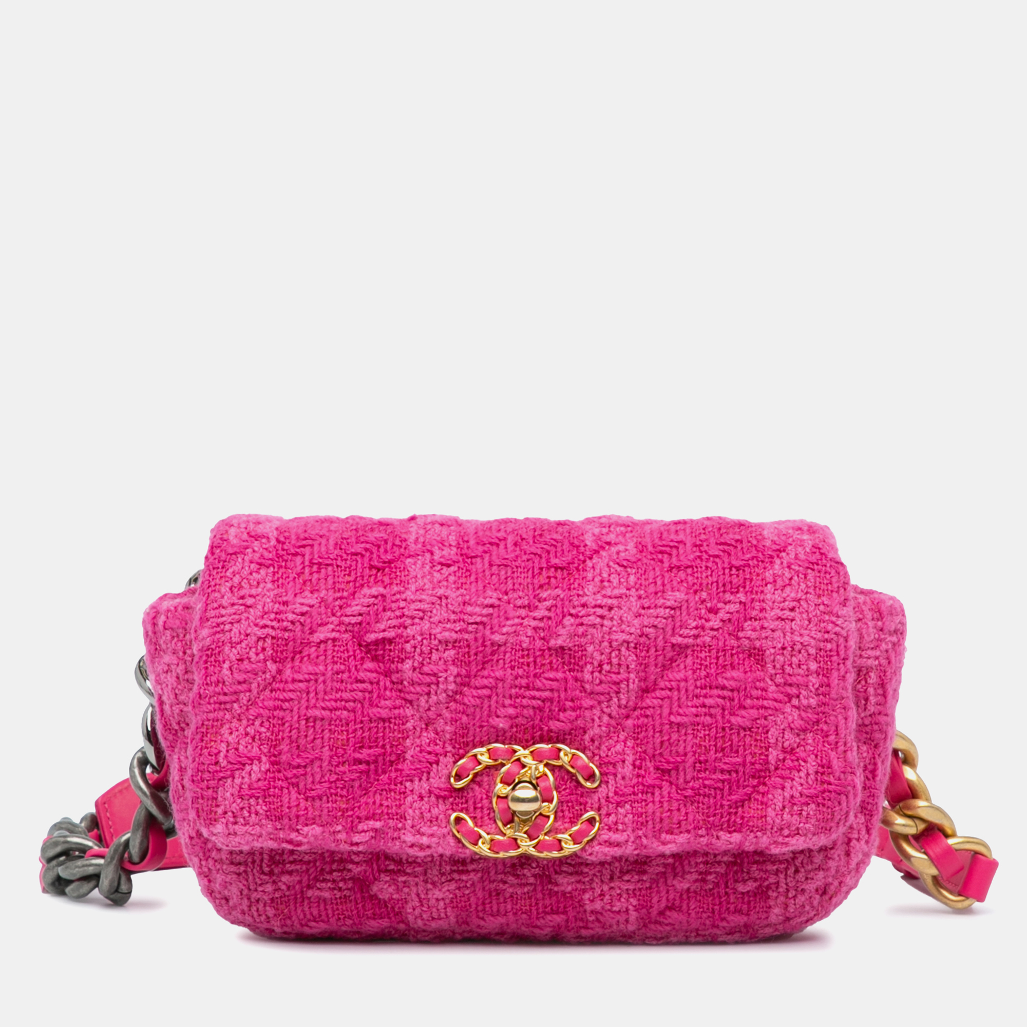 

Chanel Pink Tweed 19 Belt Bag