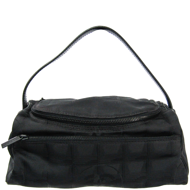 Pre Owned Chanel Black Nylon New Travel Line Vanity Bag