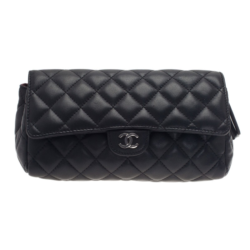 Pre Owned Chanel Black Quilted Leather Cosmetic Case