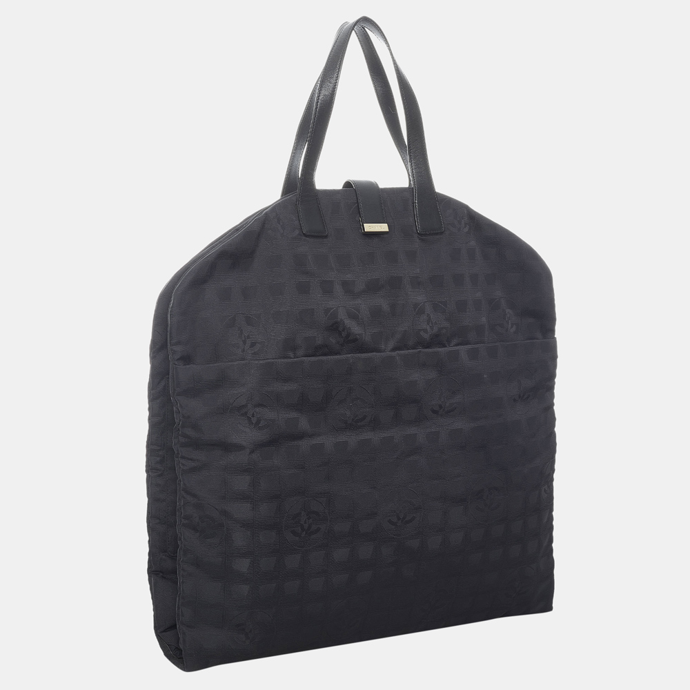 

Chanel Black New Travel Line Nylon Travel Bag