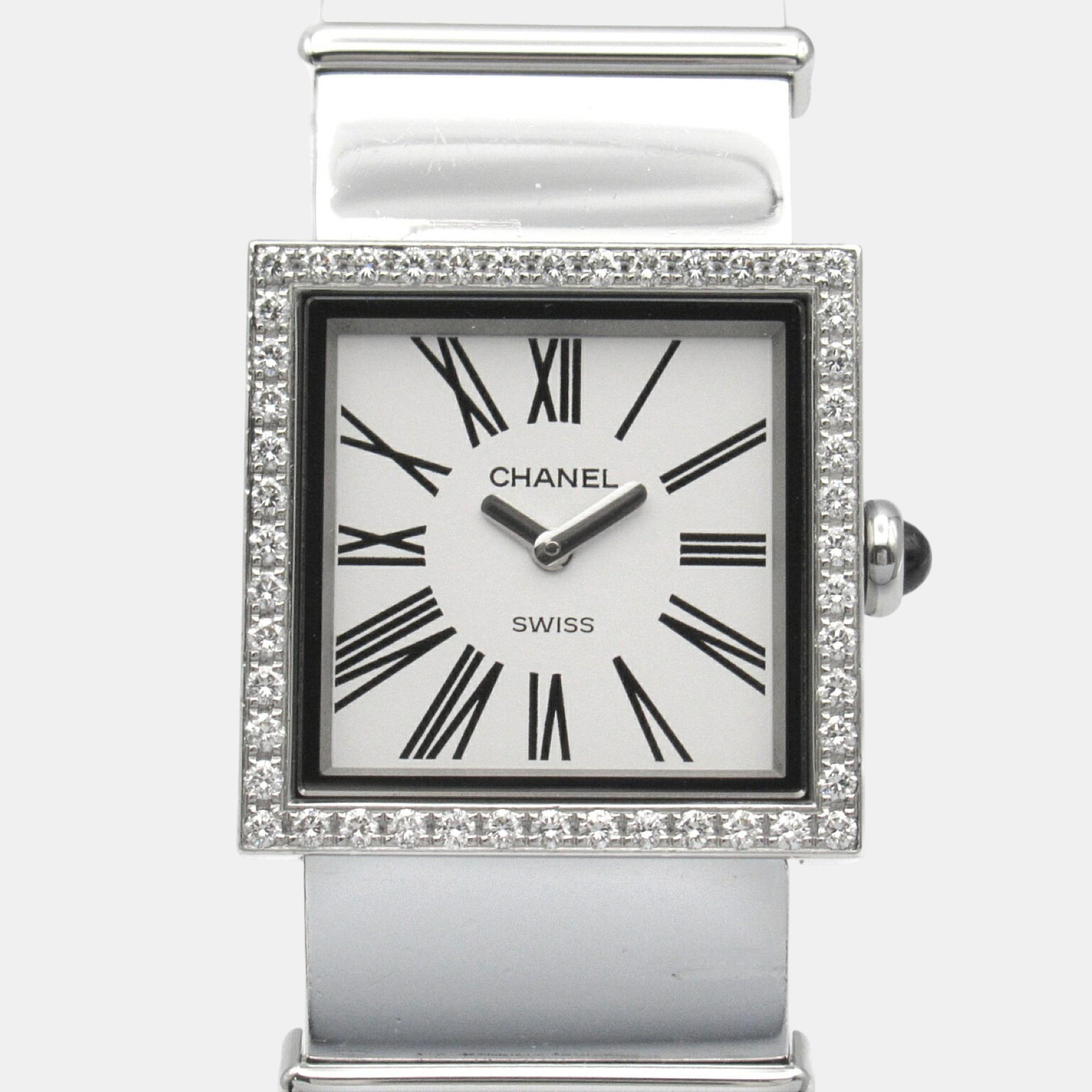 

Chanel White Mademoiselle Diamond Bezel Stainless Steel Watch