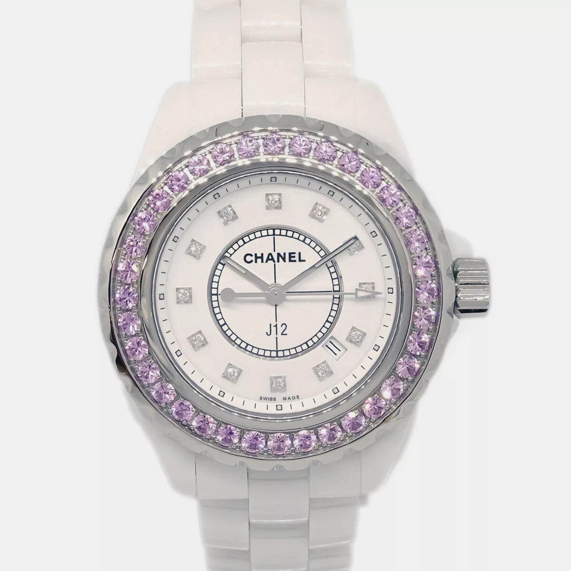 

Chanel White Ceramic J12 H2010 Quartz Women's Wristwatch 33 mm