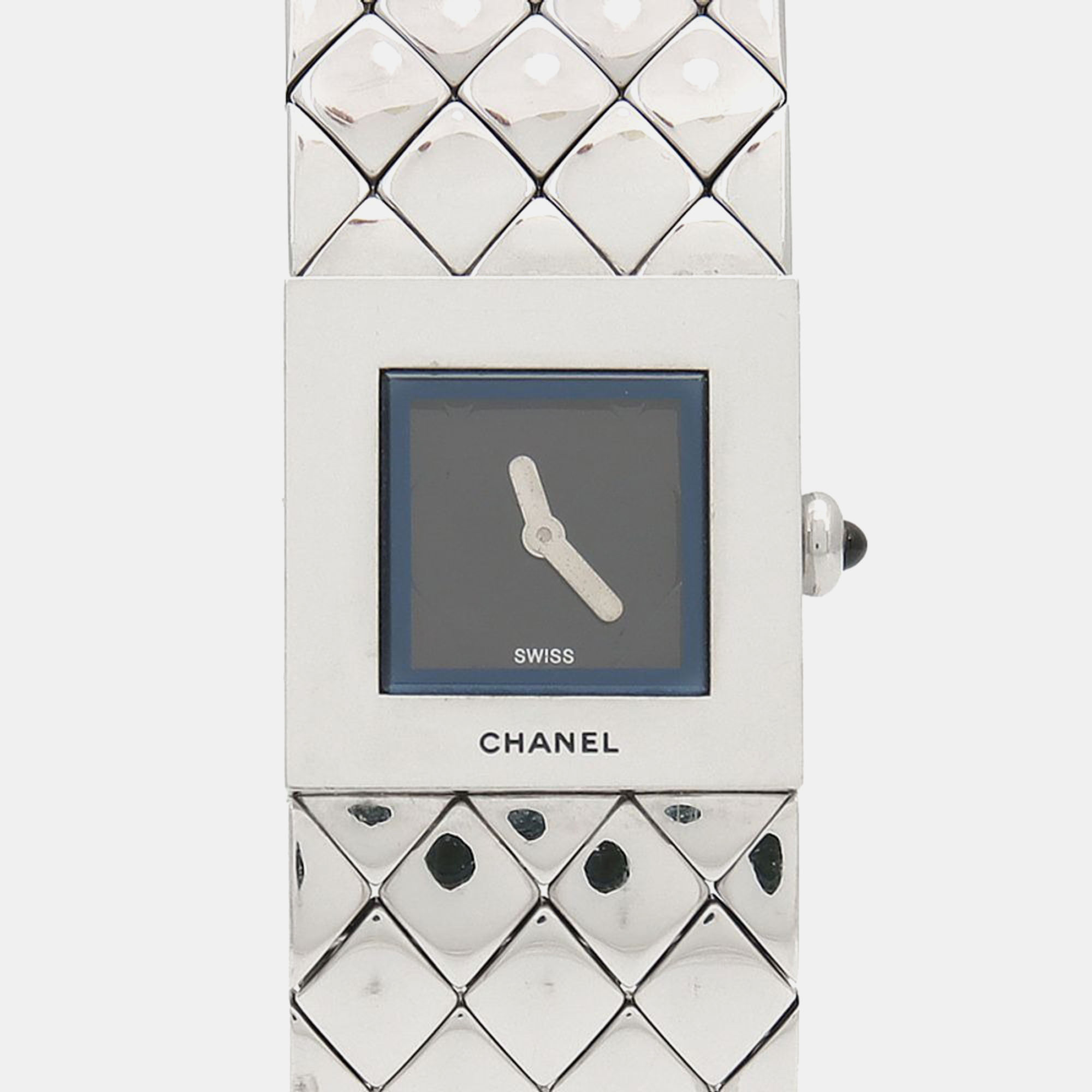 

Chanel Matelasse Quartz Black Stainless Steel Women's Wristwatch 19 mm