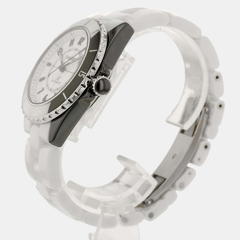 

Chanel White Ceramic And Stainless Steel J12 H6515 Automatic Women's Wristwatch 38 mm, Black