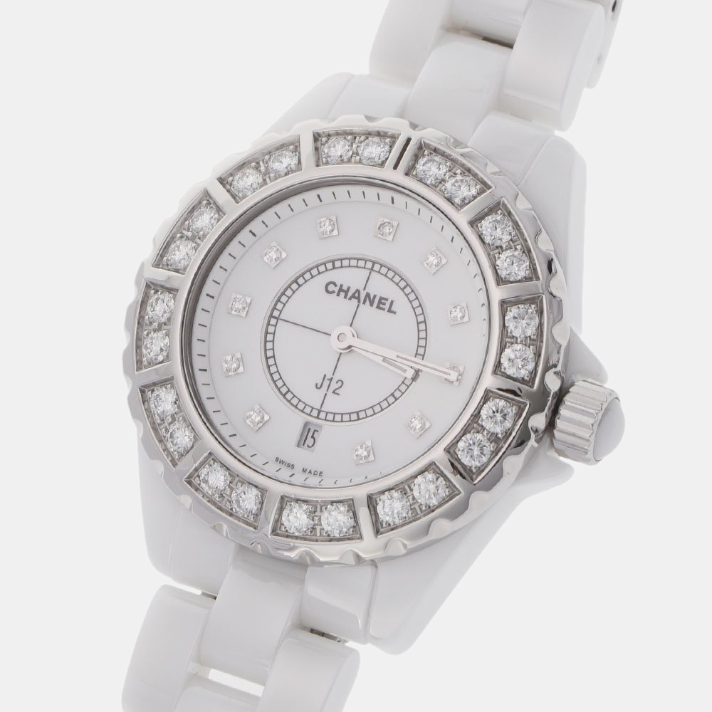 

Chanel White Diamond Ceramic J12 H2429 Quartz Women's Wristwatch 33 mm