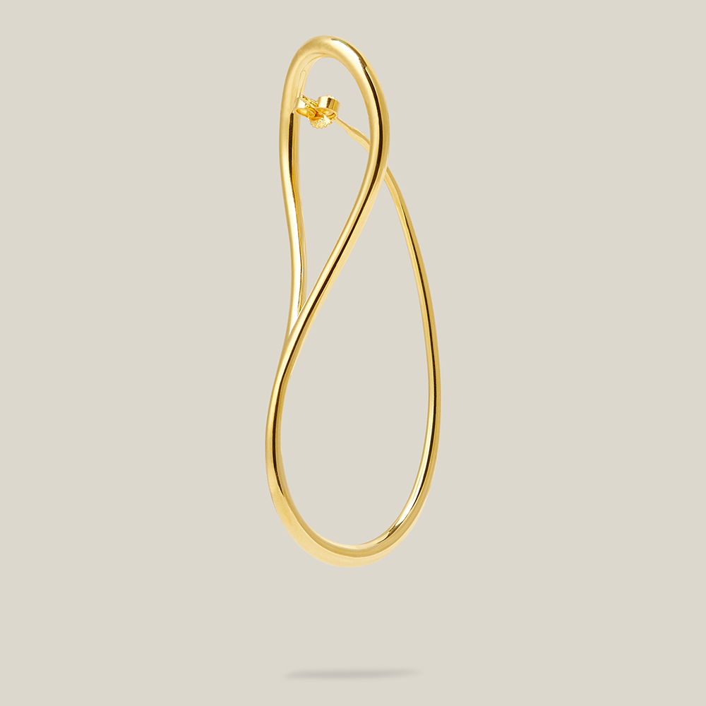 

CHARLOTTE CHESNAIS Gold Needle Hook Gold-Plated Earrings