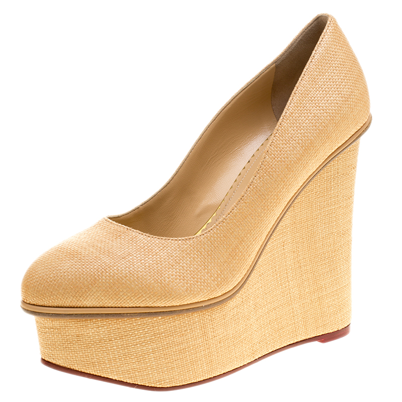 Pre Owned Charlotte Olympia Beige Raffia Carmen Wedge Platform Pumps Size 38