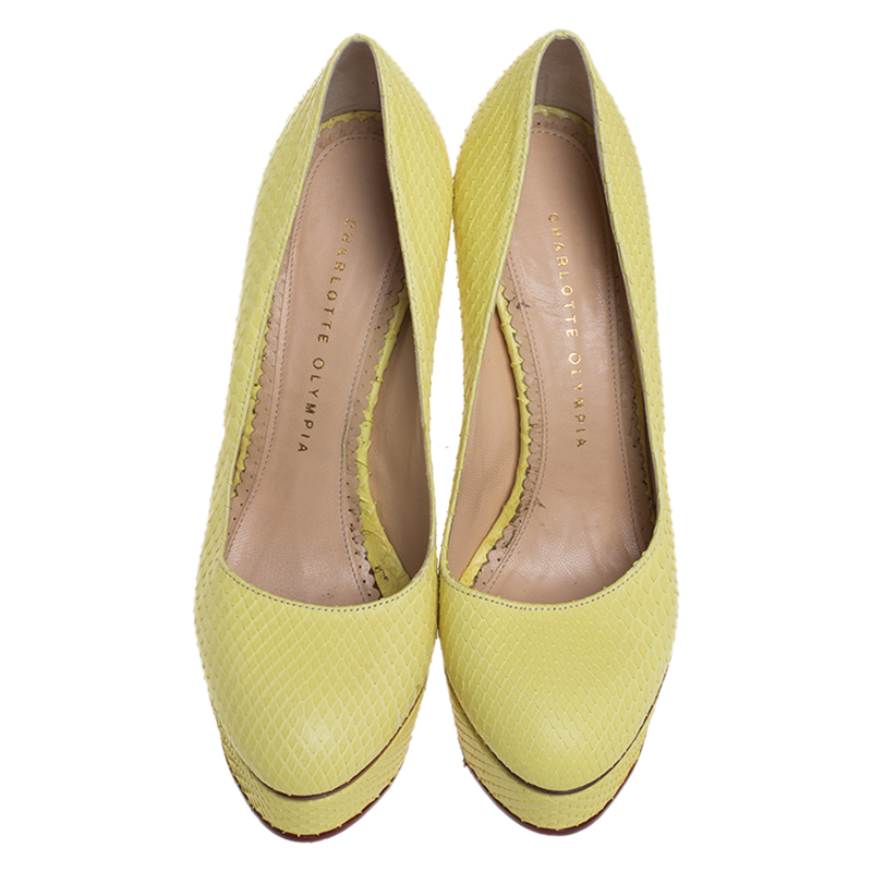 Pre-owned Charlotte Olympia Yellow Python Priscilla Platform Pumps Size 38
