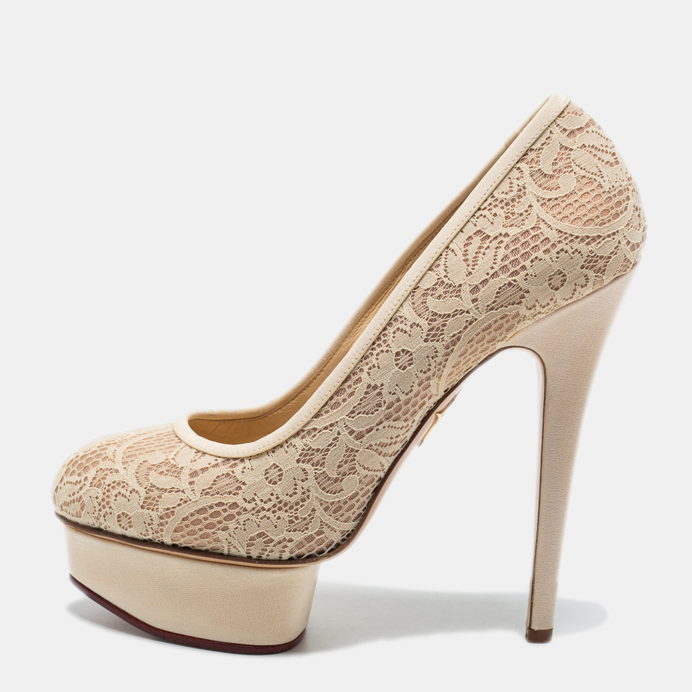 Pre-owned Charlotte Olympia Cream Lace Polly Platform Pumps Size 38.5