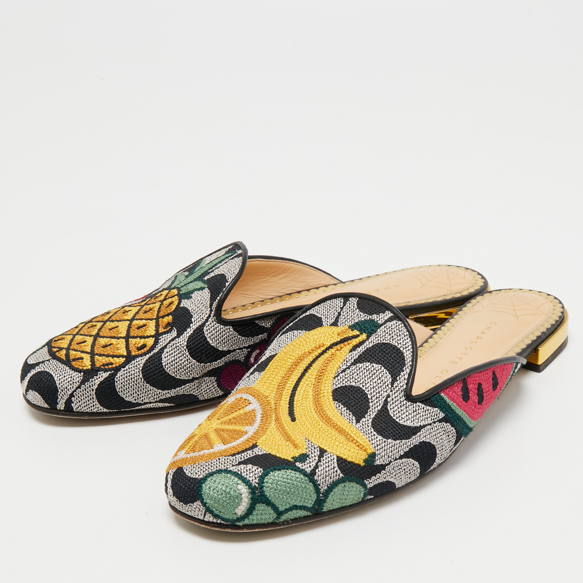 

Charlotte Olympia Multicolor Fruits Embroidered Fabric Flat Mules Size