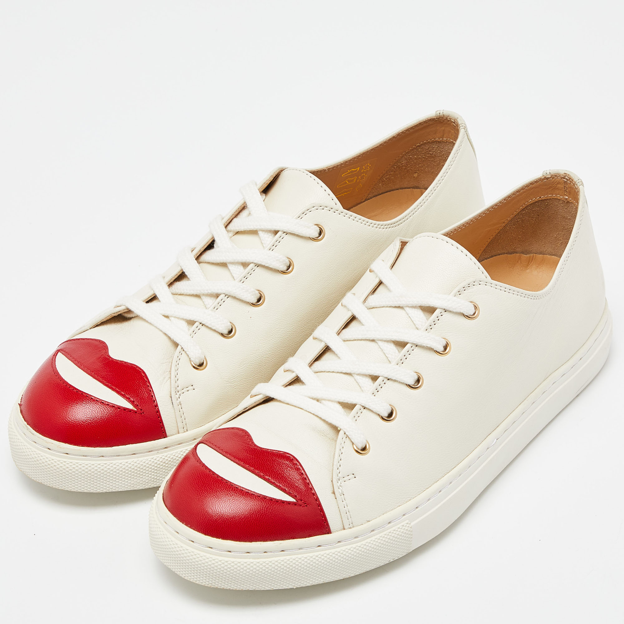 

Charlotte Olympia White Leather Kiss Me Low Top Sneakers Size